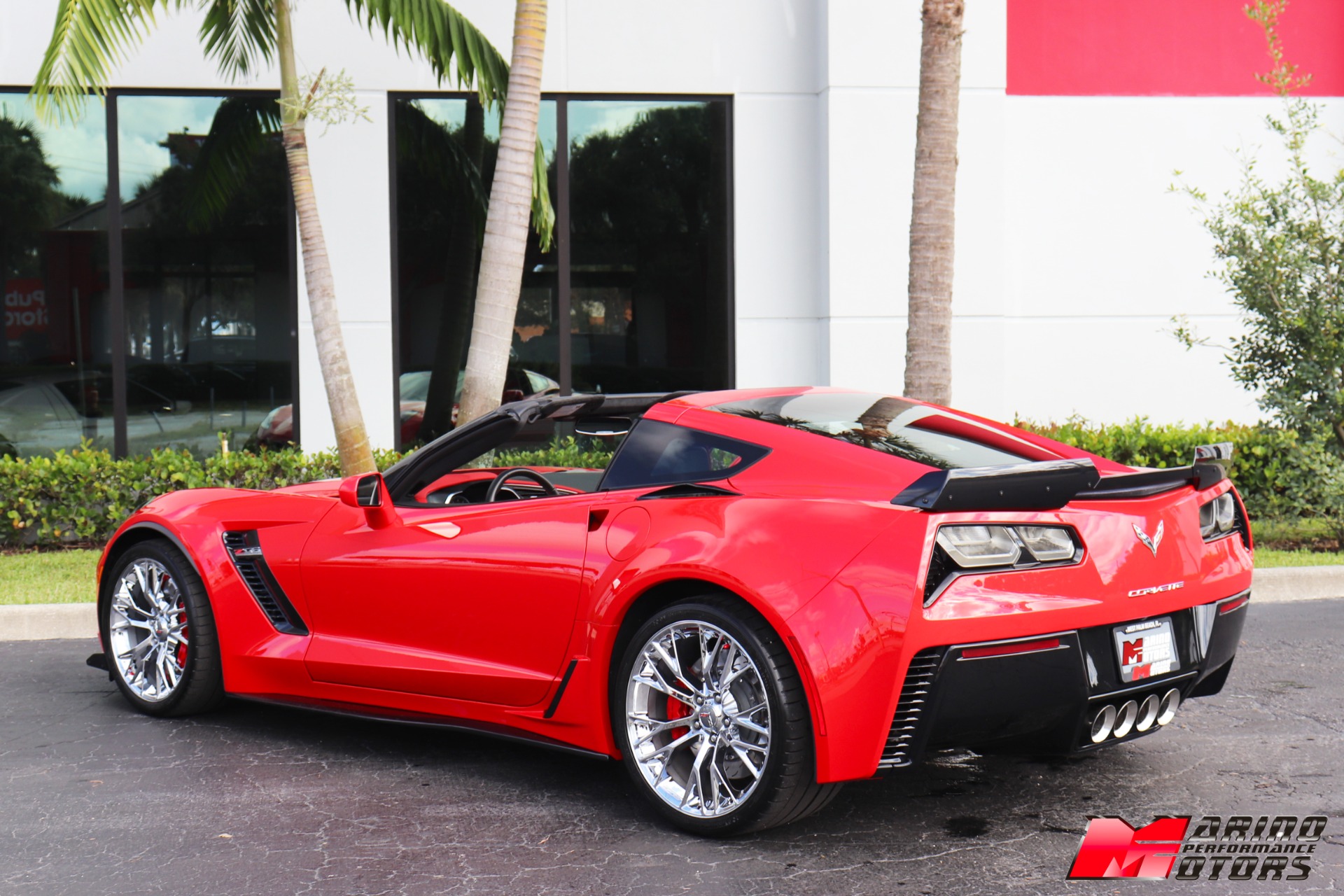 Used-2015-Chevrolet-Corvette-Z06