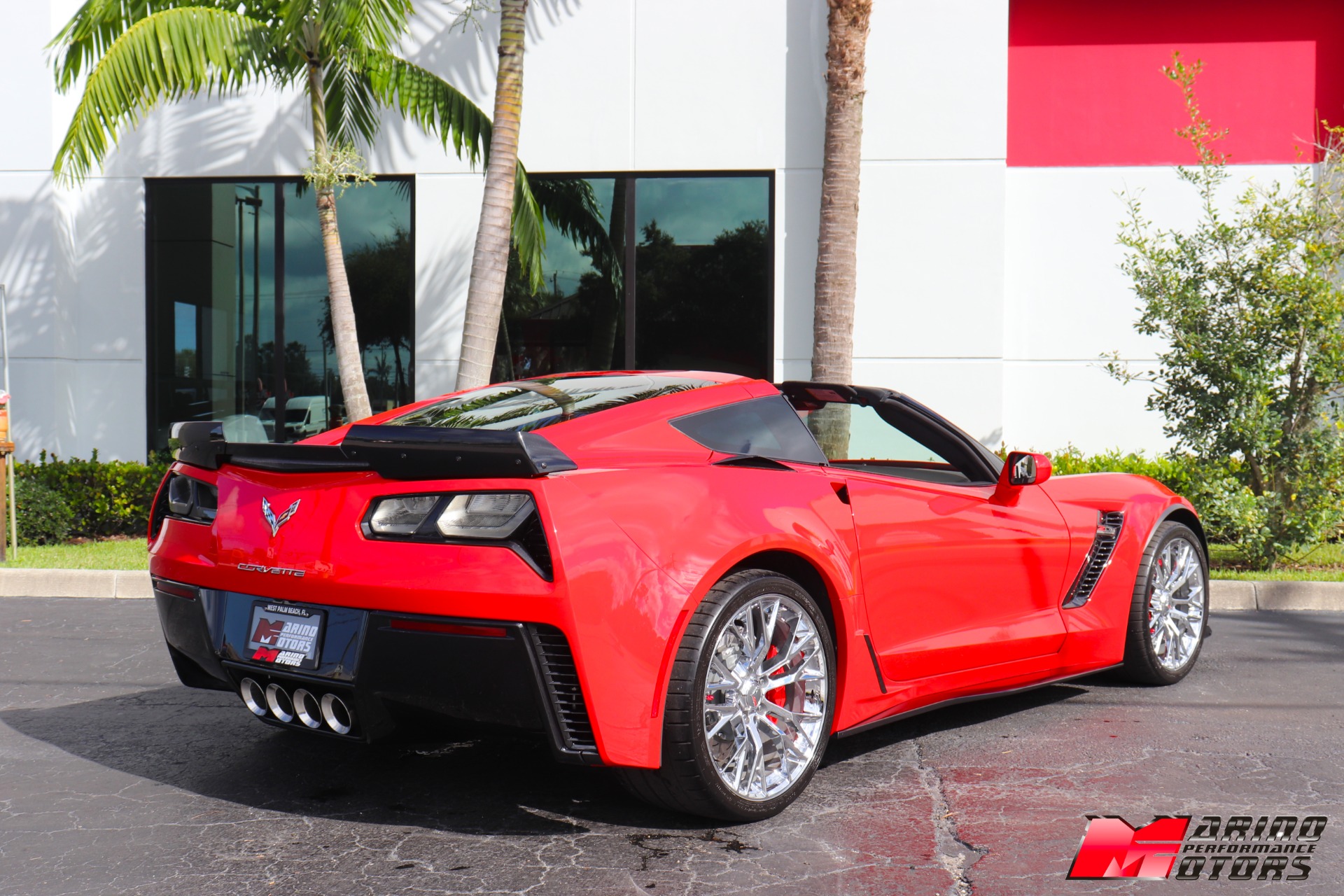 Used-2015-Chevrolet-Corvette-Z06