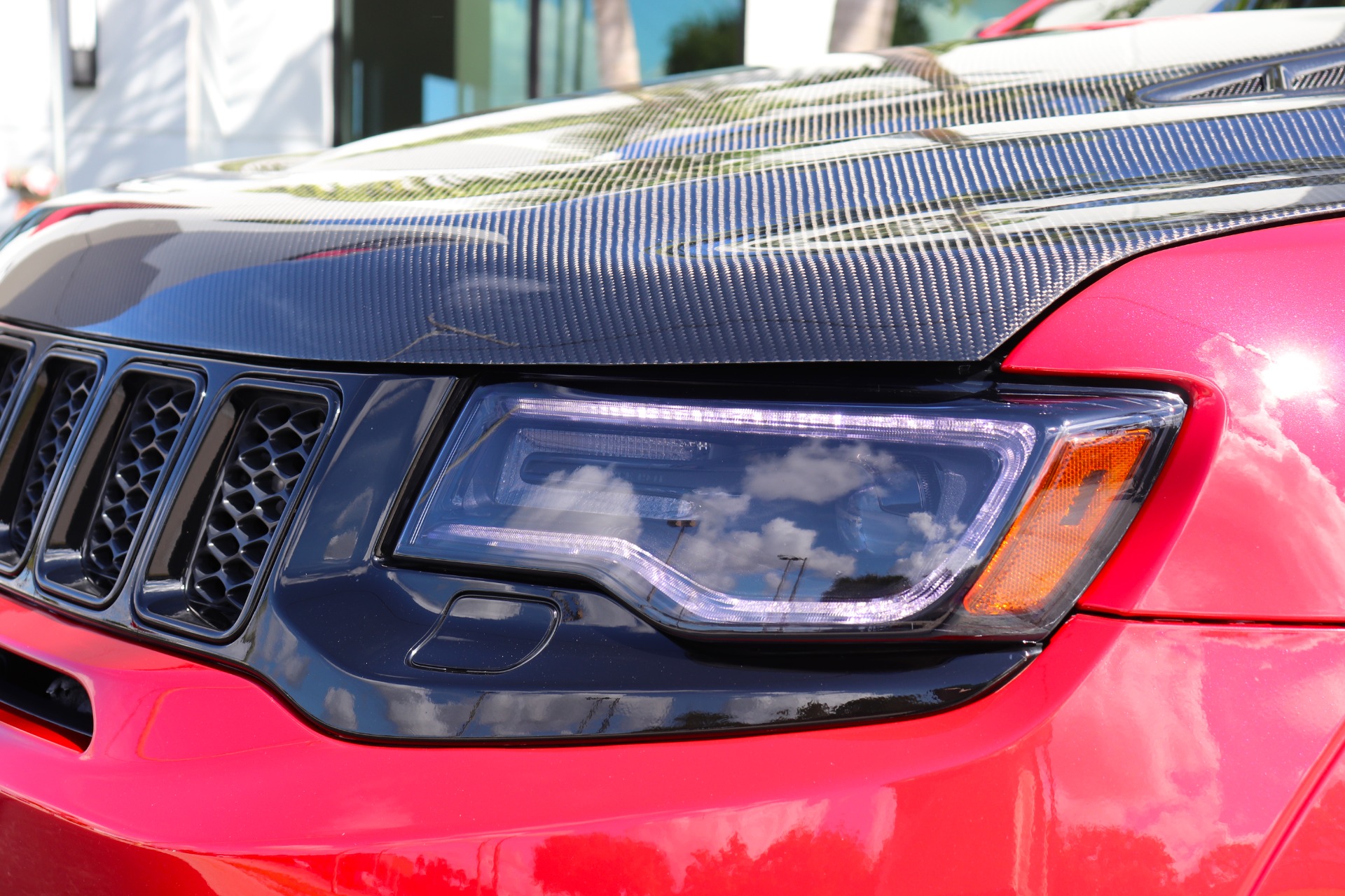 Used-2018-Jeep-Grand-Cherokee-Trackhawk