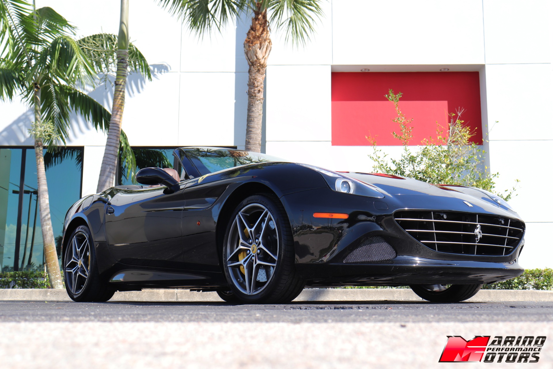 Used-2017-Ferrari-California-T