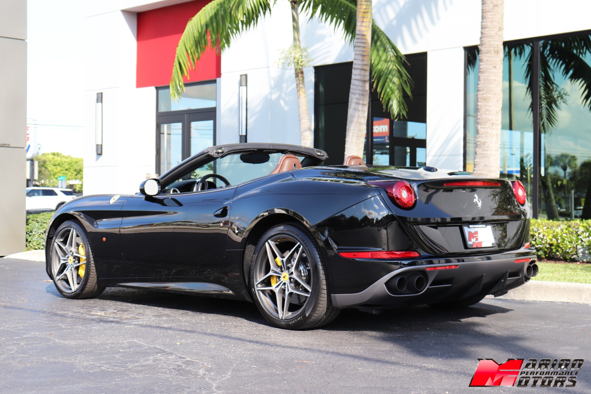 Used-2017-Ferrari-California-T