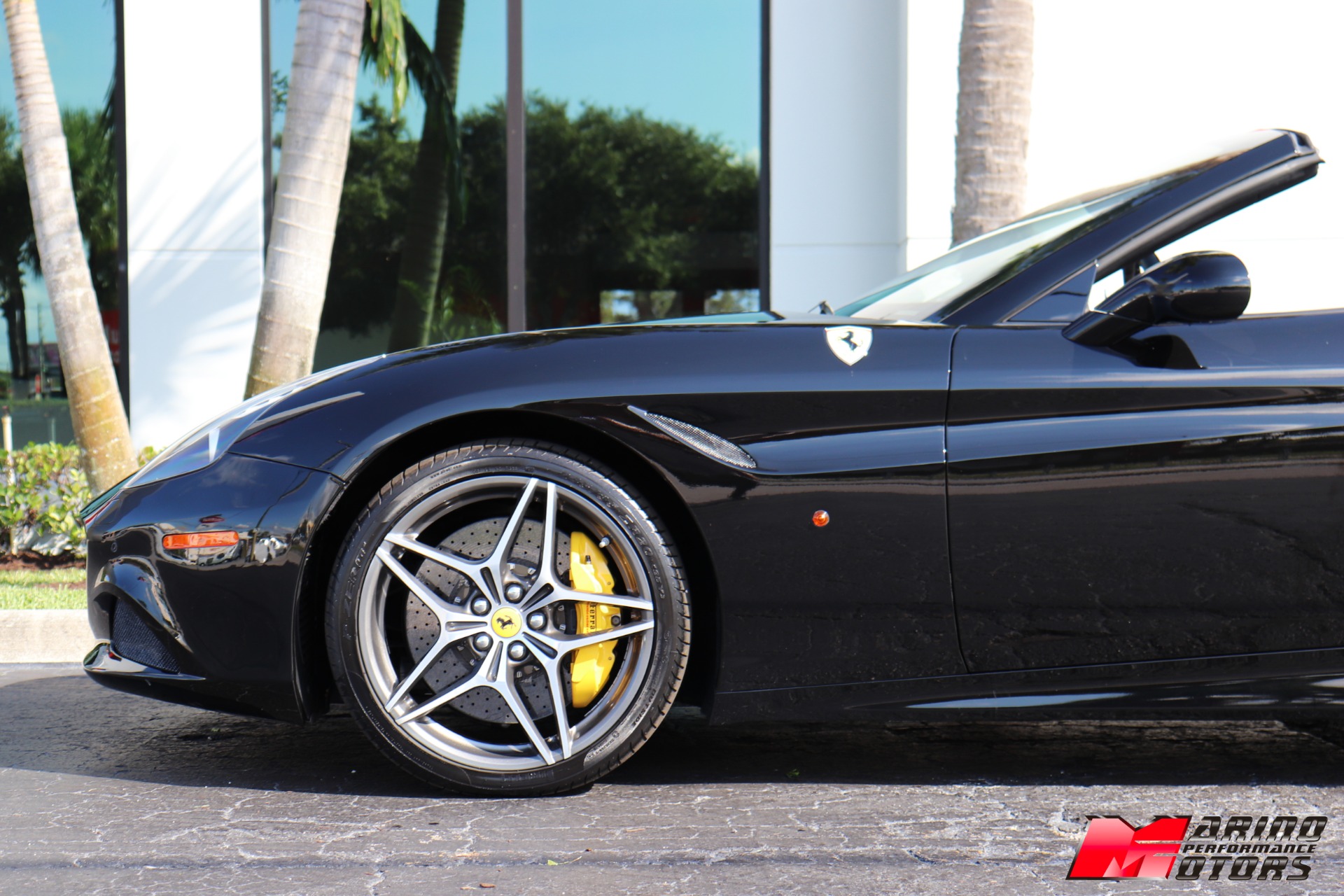 Used-2017-Ferrari-California-T