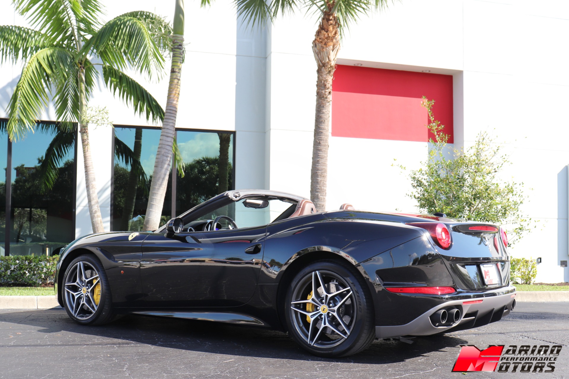 Used-2017-Ferrari-California-T