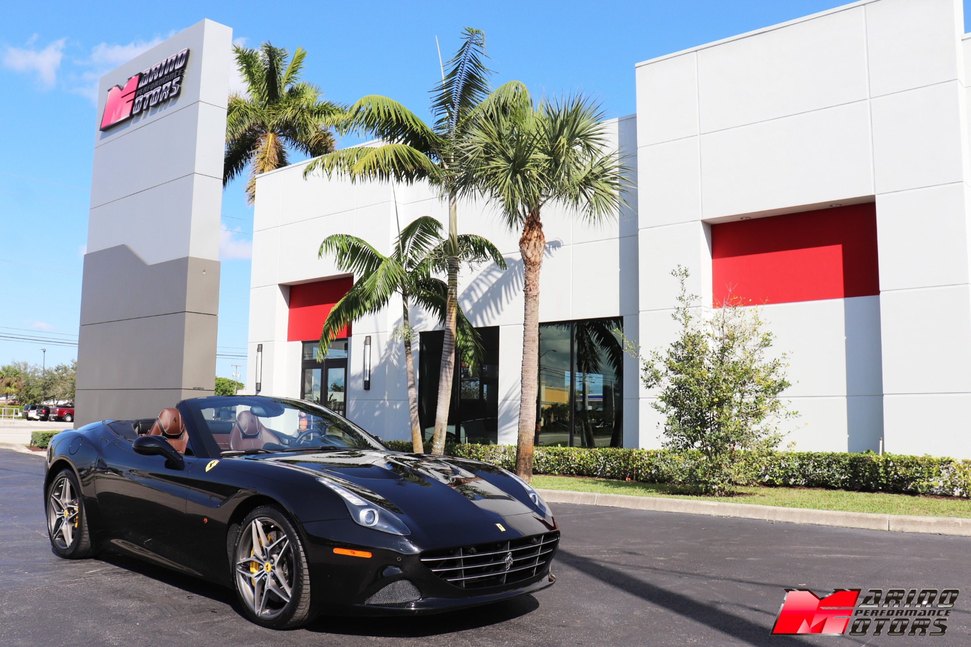 Used-2017-Ferrari-California-T