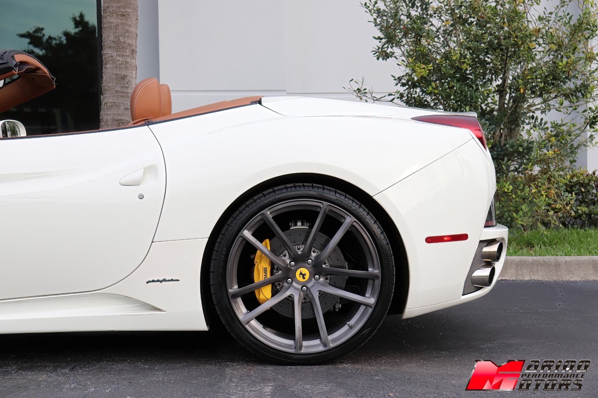 Used-2012-Ferrari-California