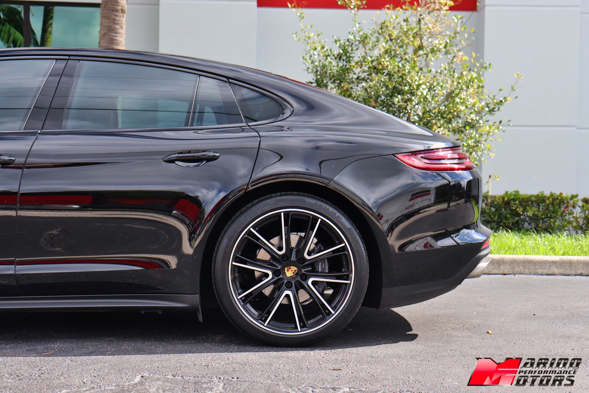 Used-2018-Porsche-Panamera
