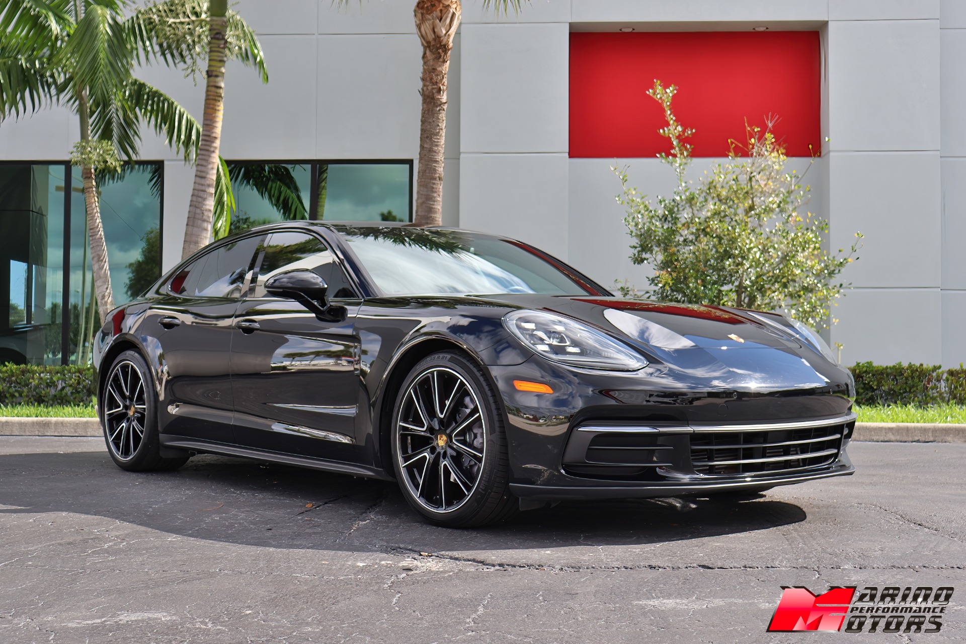Used-2018-Porsche-Panamera