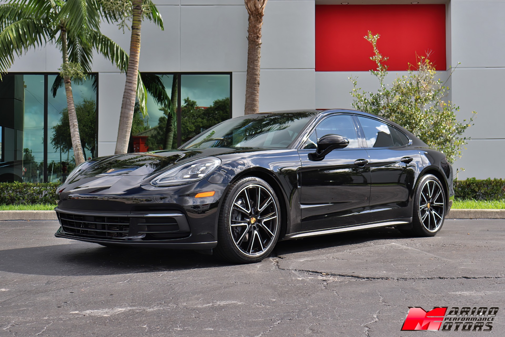 Used-2018-Porsche-Panamera