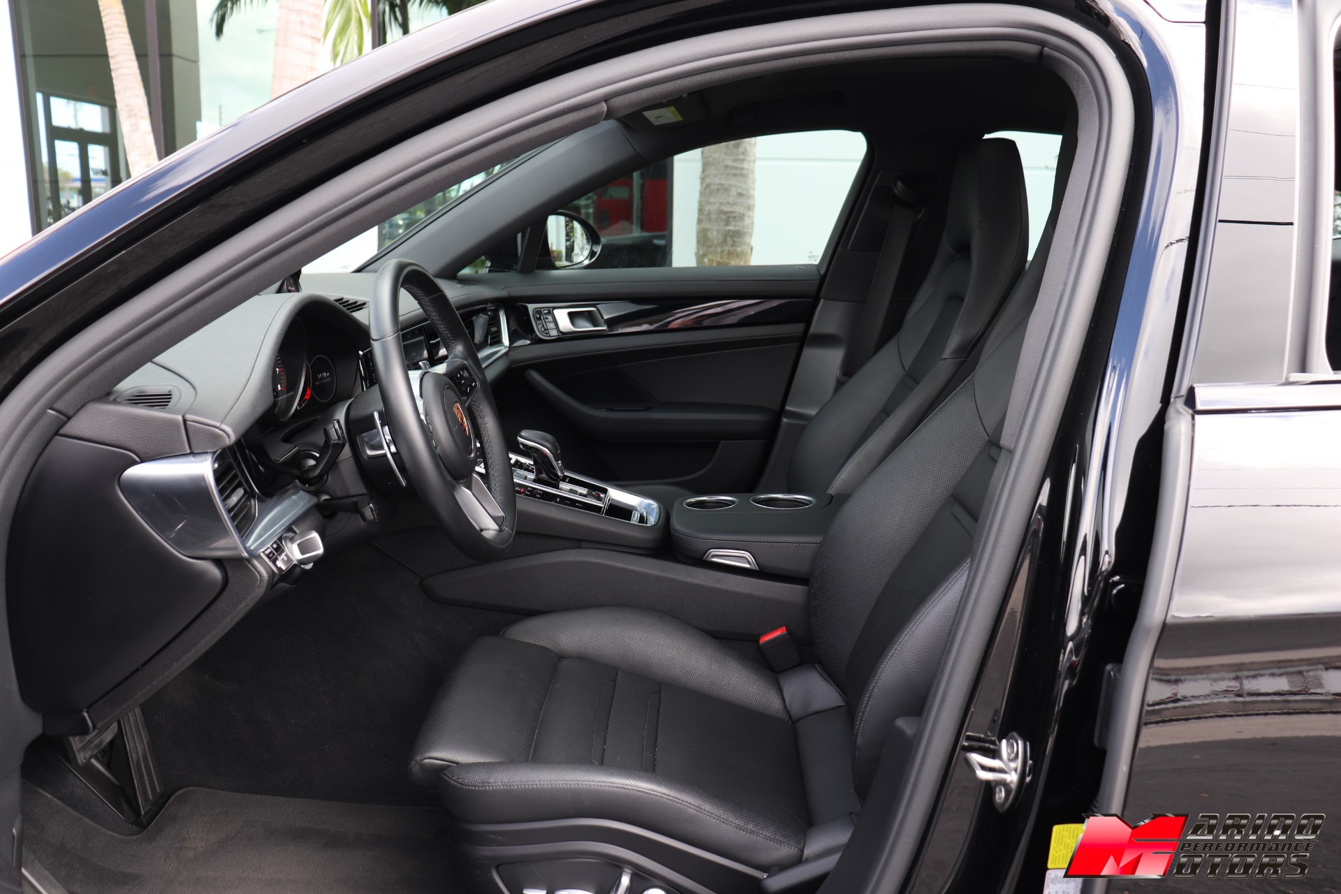 Used-2018-Porsche-Panamera