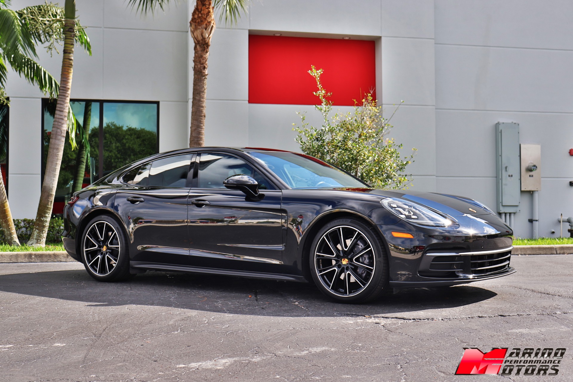 Used-2018-Porsche-Panamera