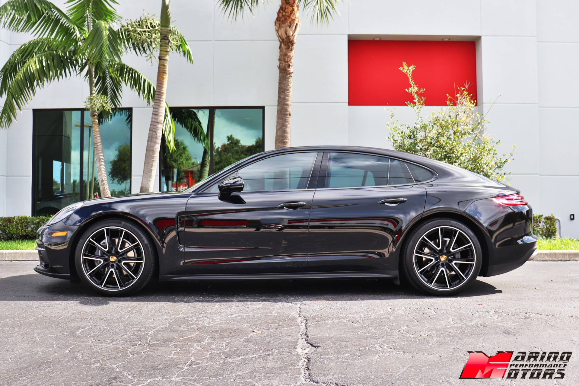 Used-2018-Porsche-Panamera