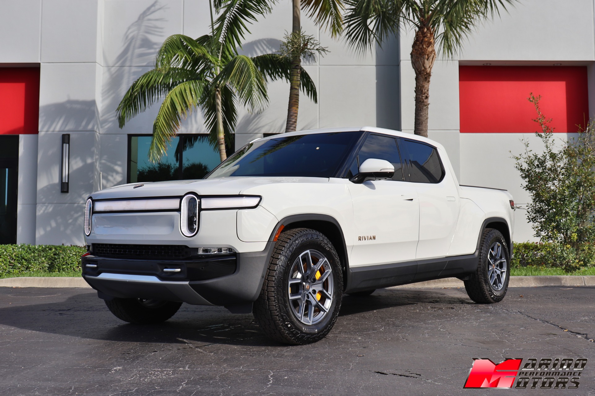 Used-2022-Rivian-R1T-Launch-Edition