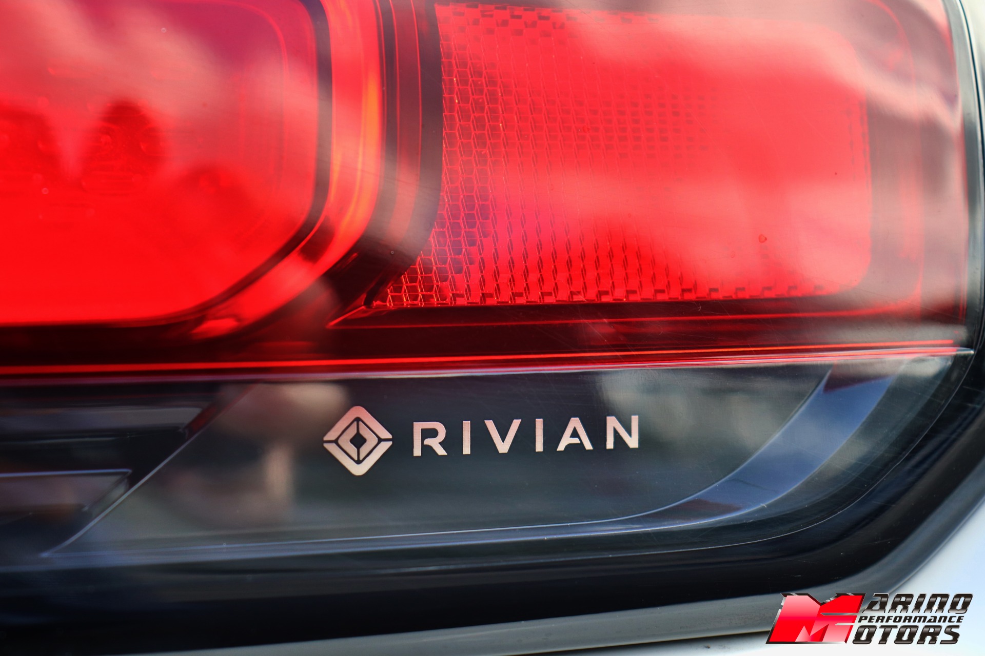 Used-2022-Rivian-R1T-Launch-Edition