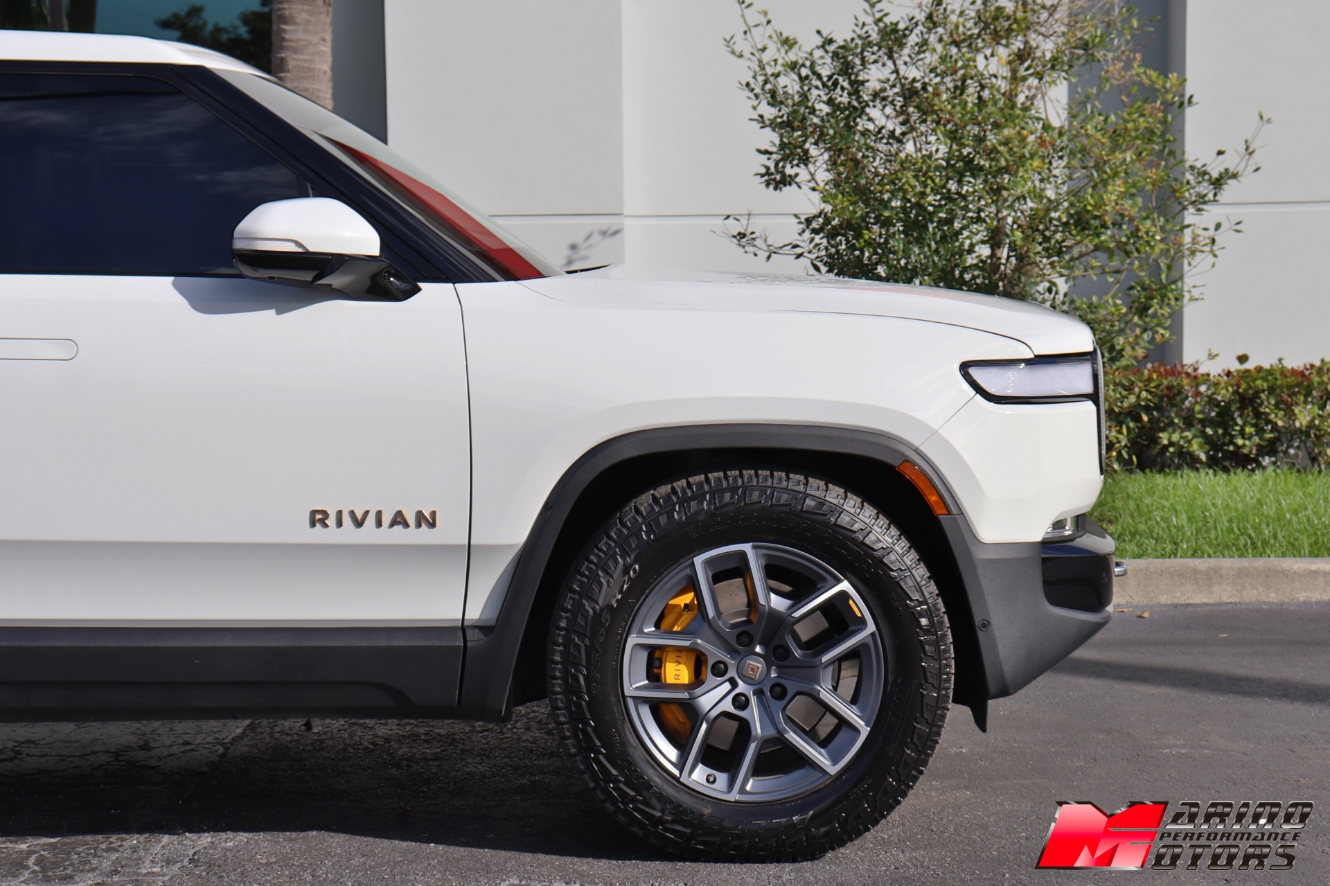 Used-2022-Rivian-R1T-Launch-Edition