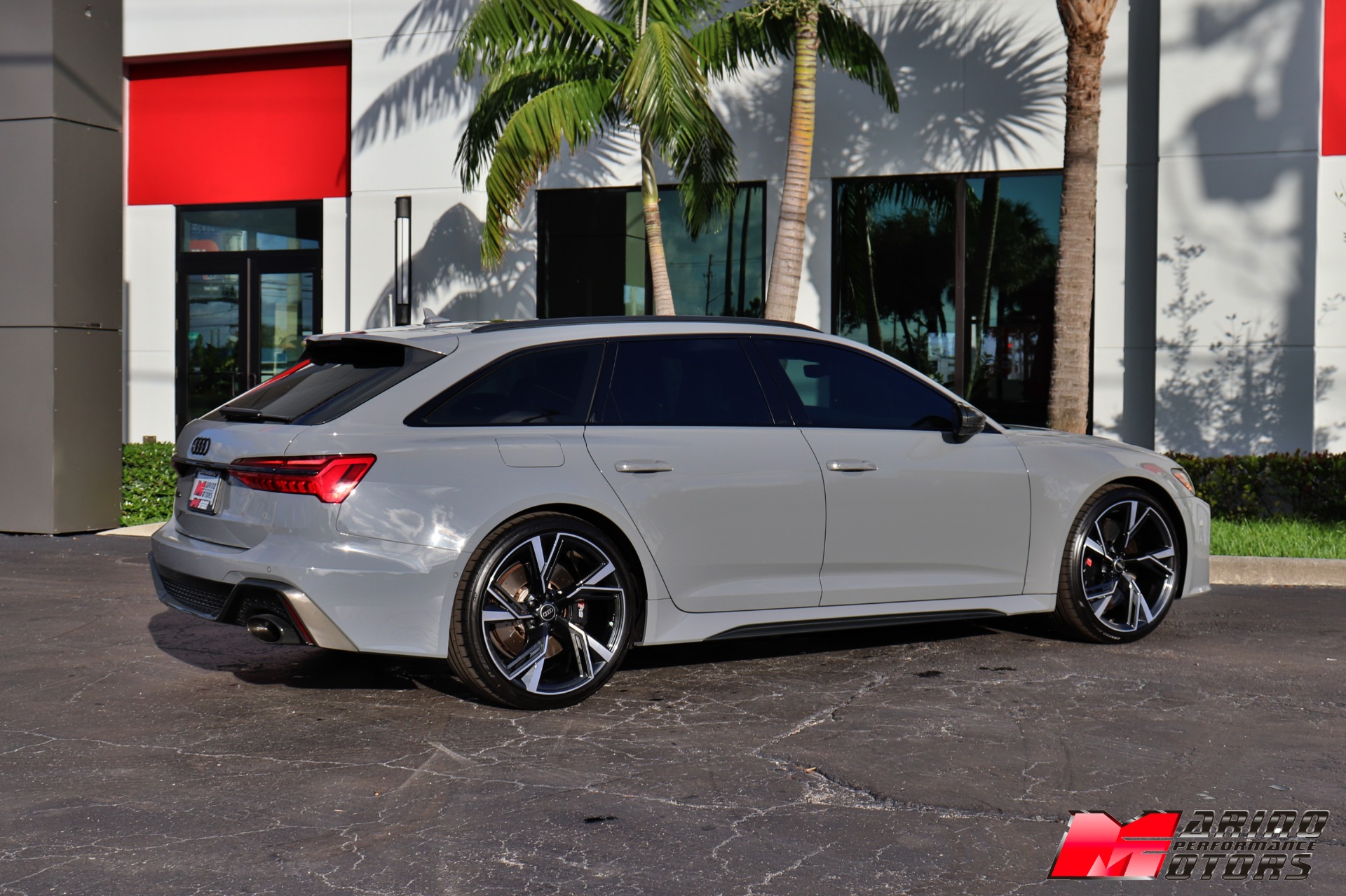 Used-2021-Audi-RS-6-Avant-40T-quattro-Avant