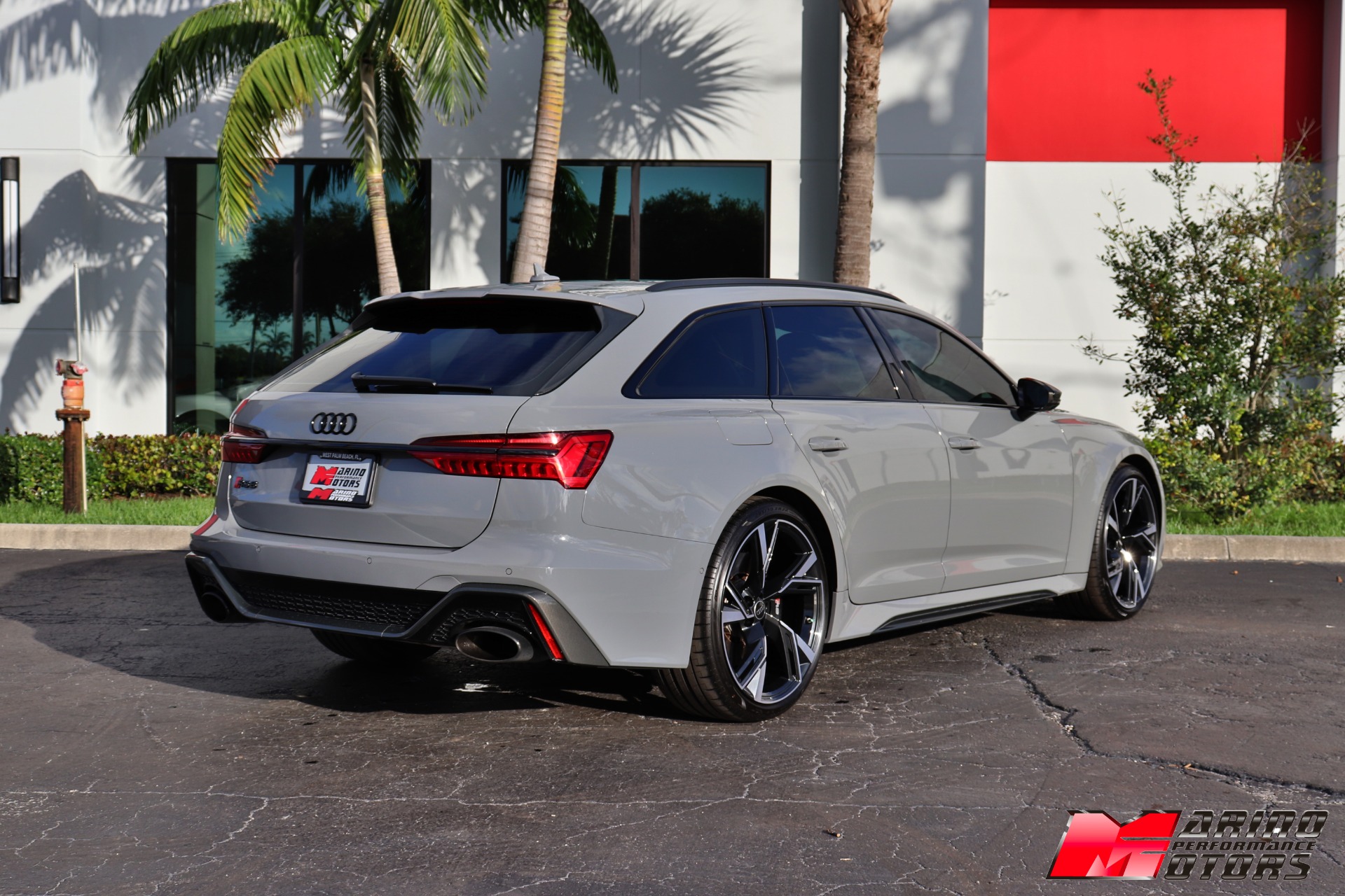 Used-2021-Audi-RS-6-Avant-40T-quattro-Avant