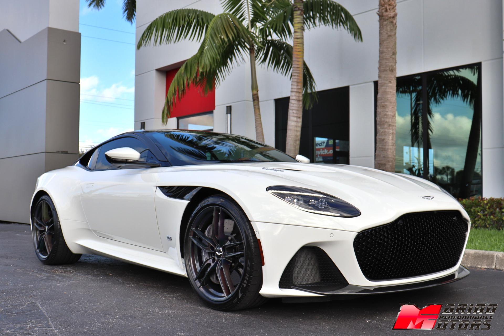 Used-2019-Aston-Martin-DBS-Superleggera