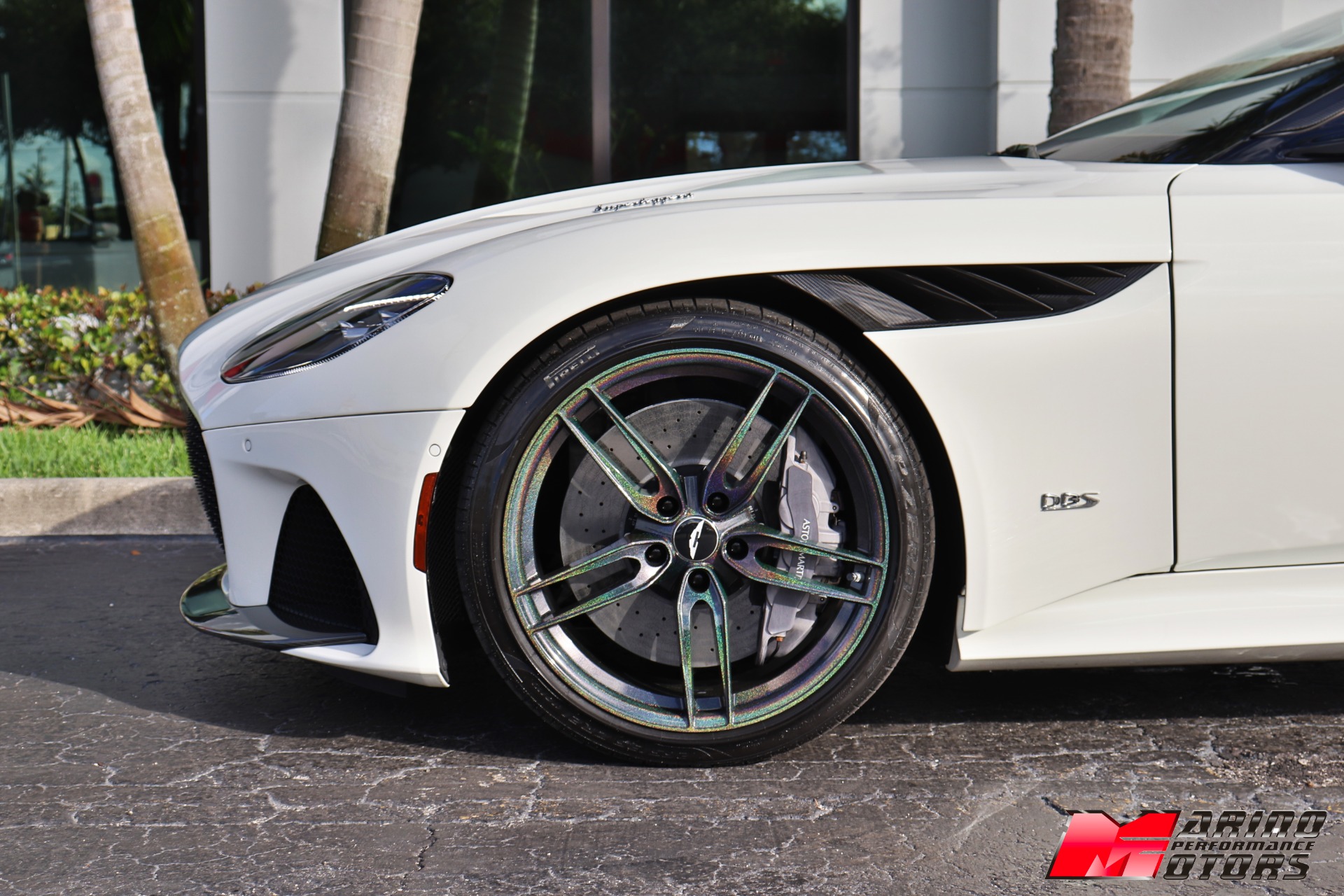 Used-2019-Aston-Martin-DBS-Superleggera