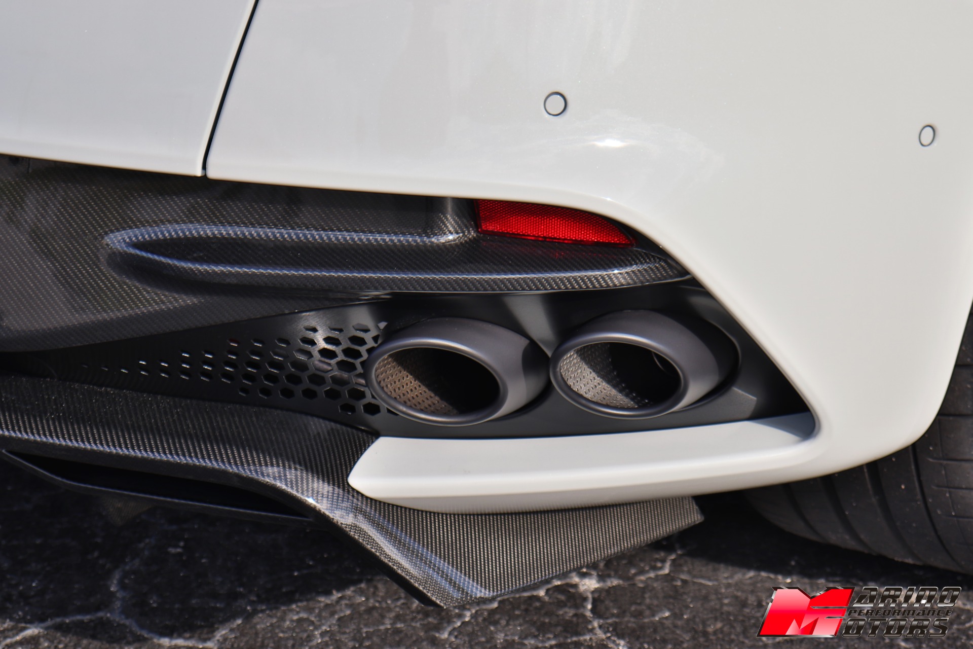 Used-2019-Aston-Martin-DBS-Superleggera