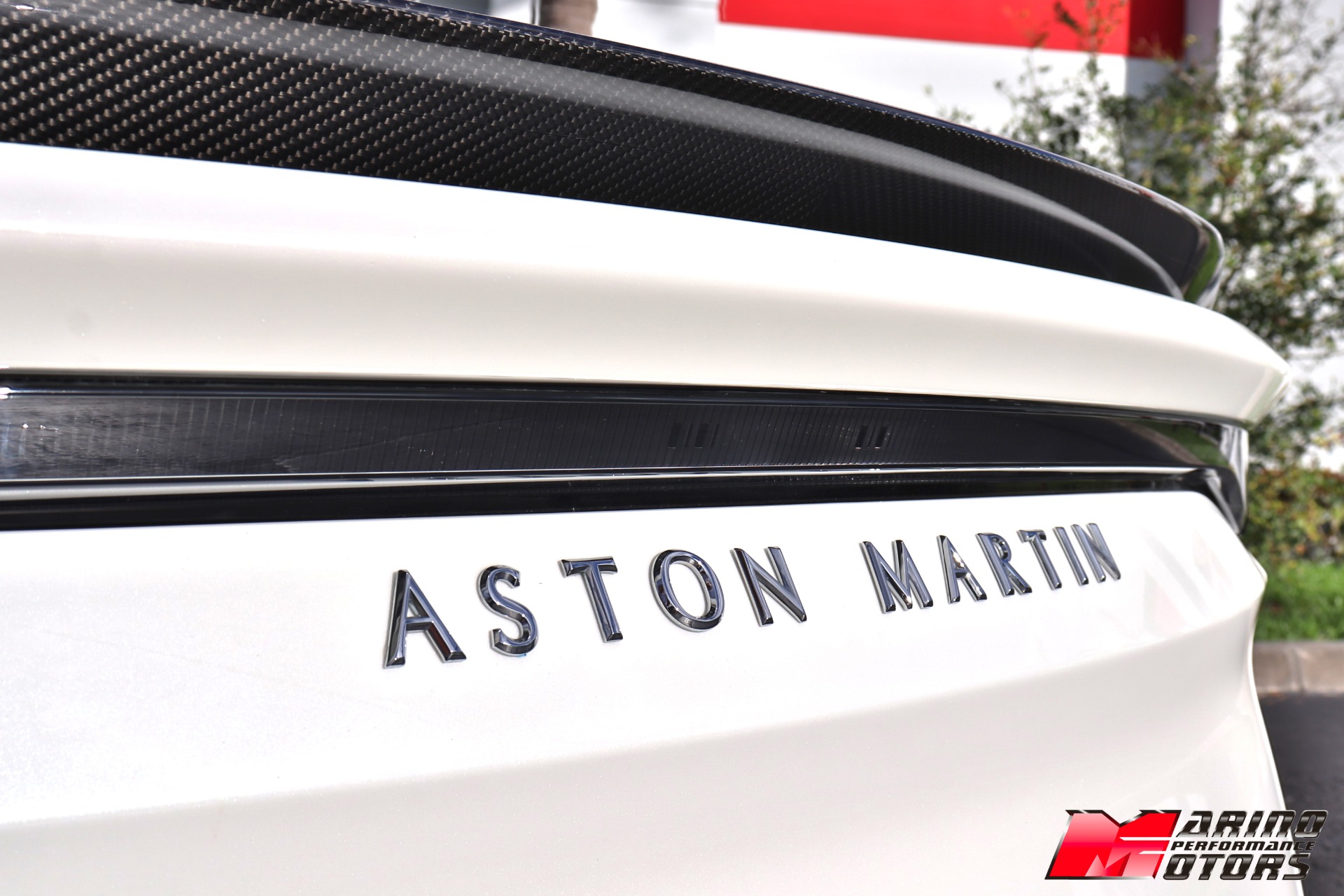 Used-2019-Aston-Martin-DBS-Superleggera