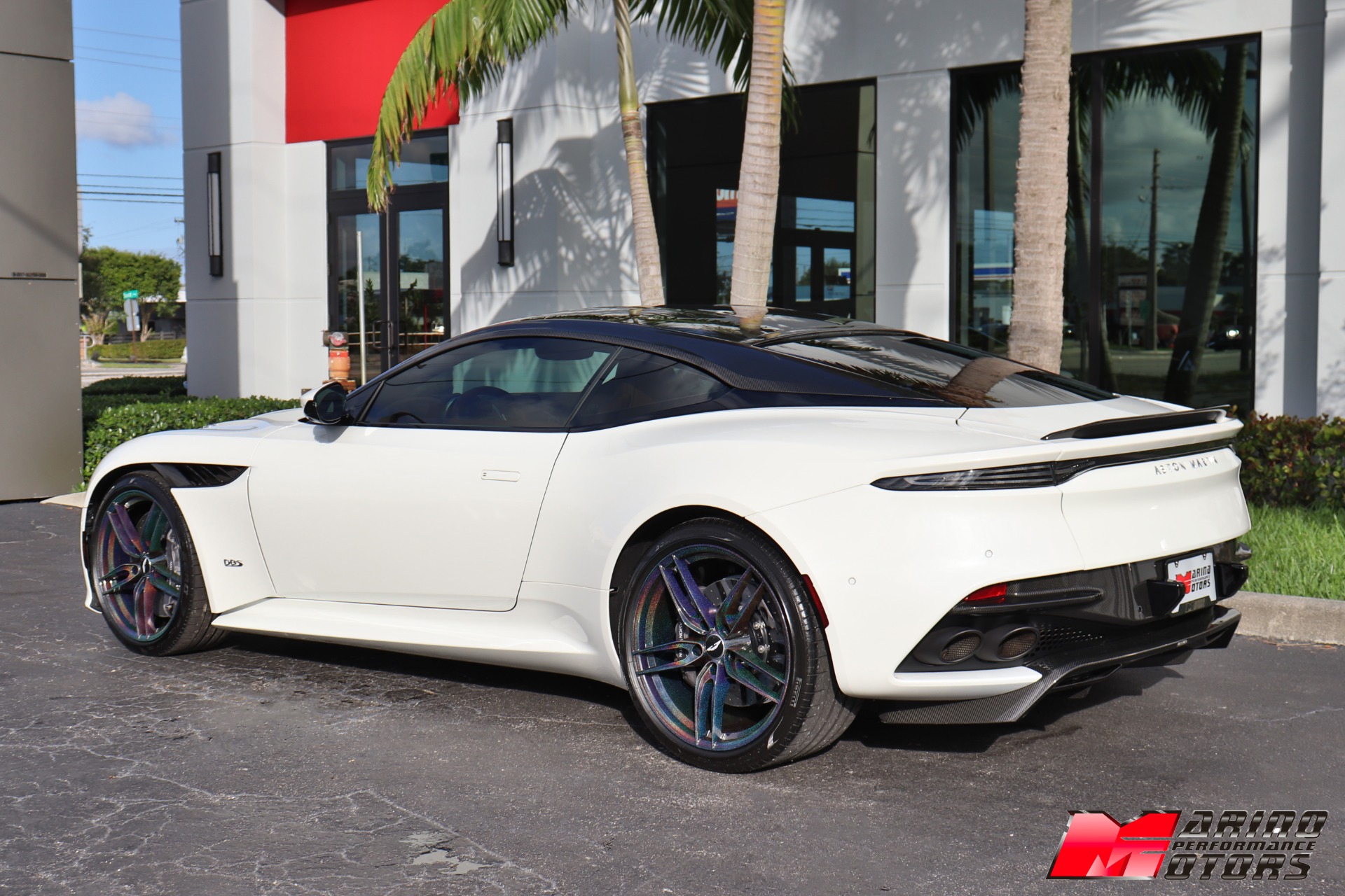 Used-2019-Aston-Martin-DBS-Superleggera