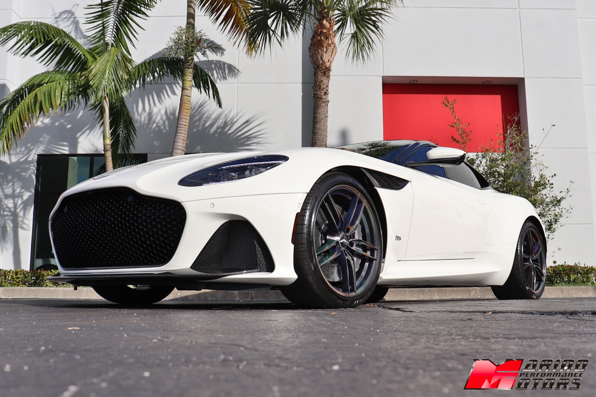 Used-2019-Aston-Martin-DBS-Superleggera