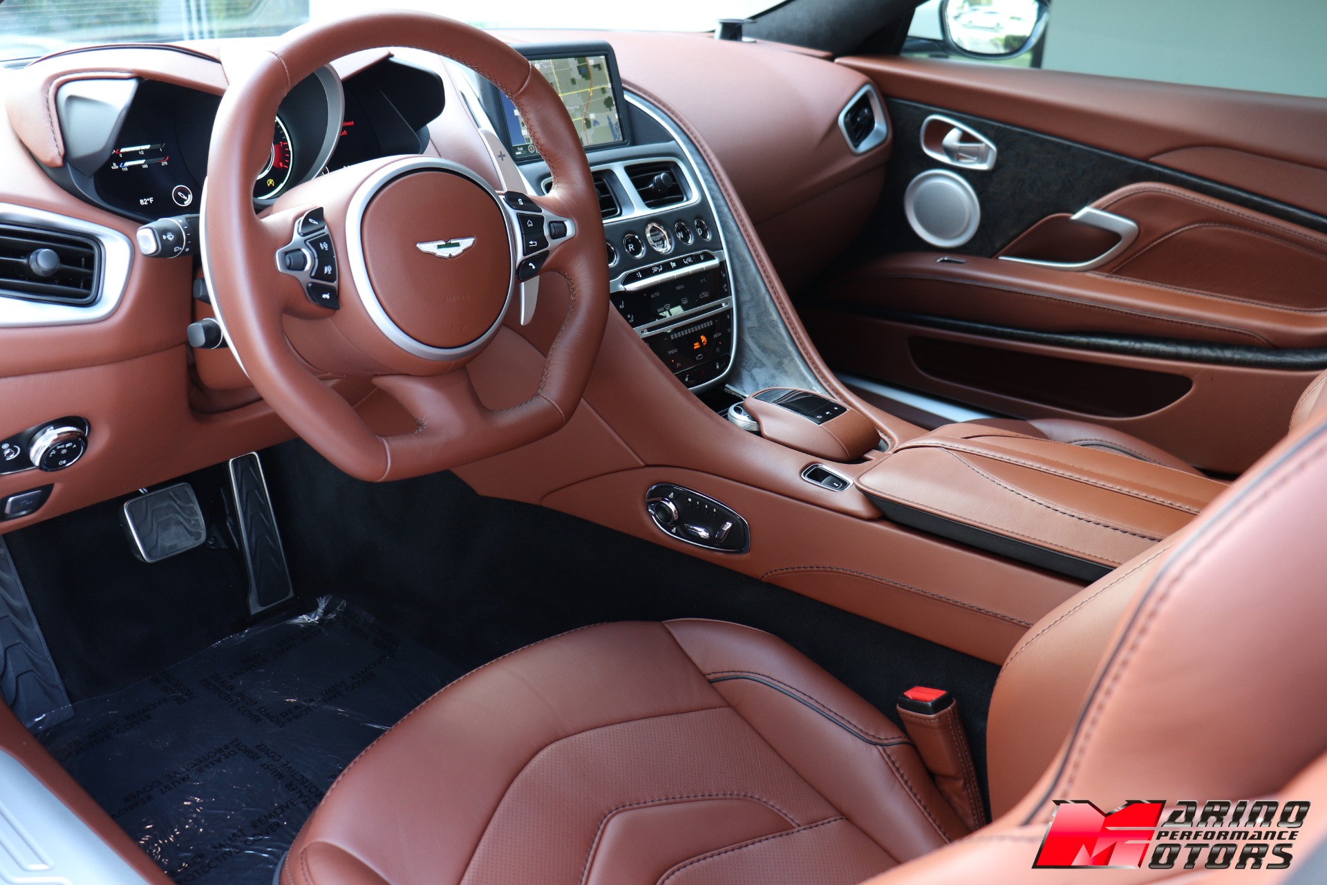 Used-2019-Aston-Martin-DBS-Superleggera