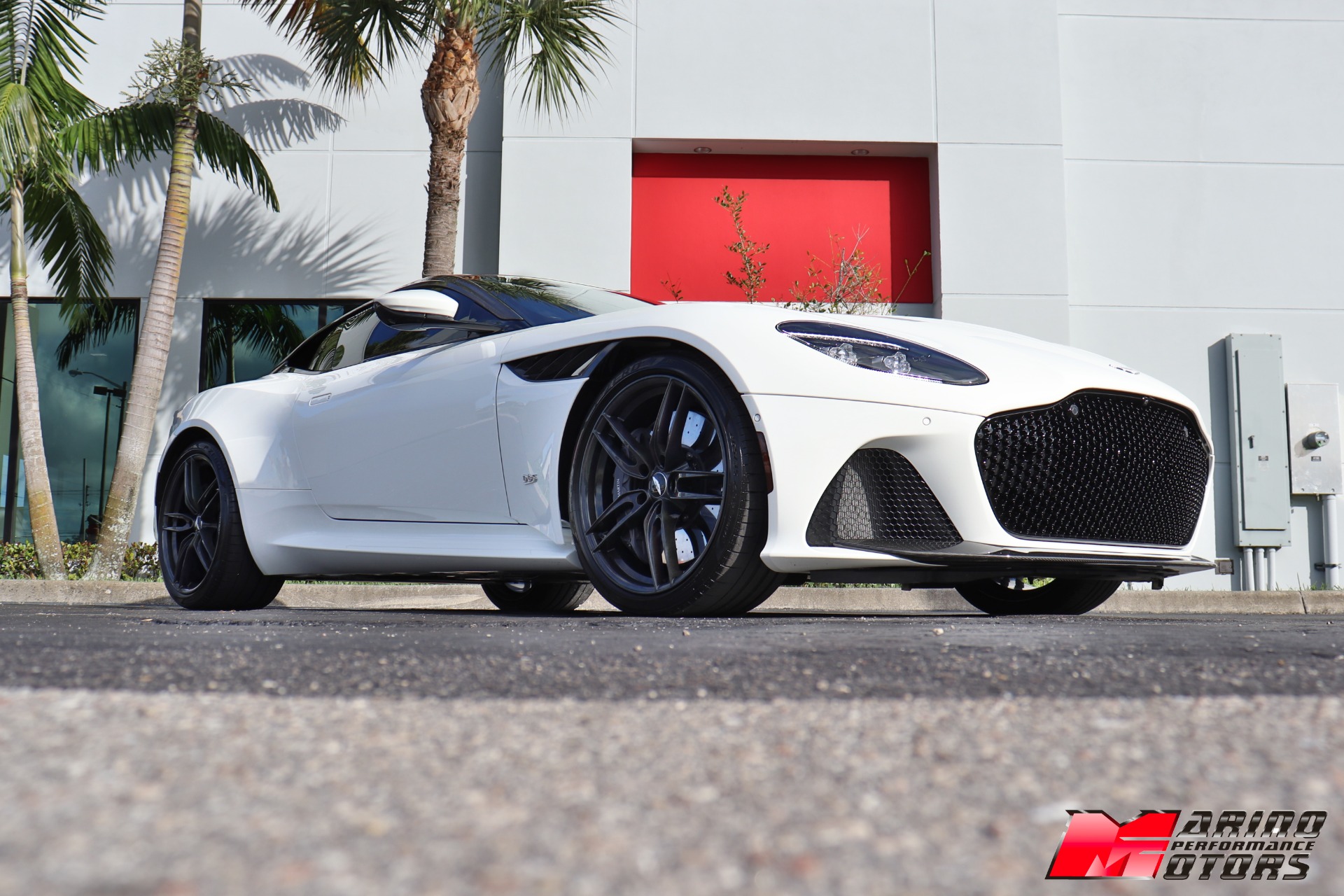 Used-2019-Aston-Martin-DBS-Superleggera