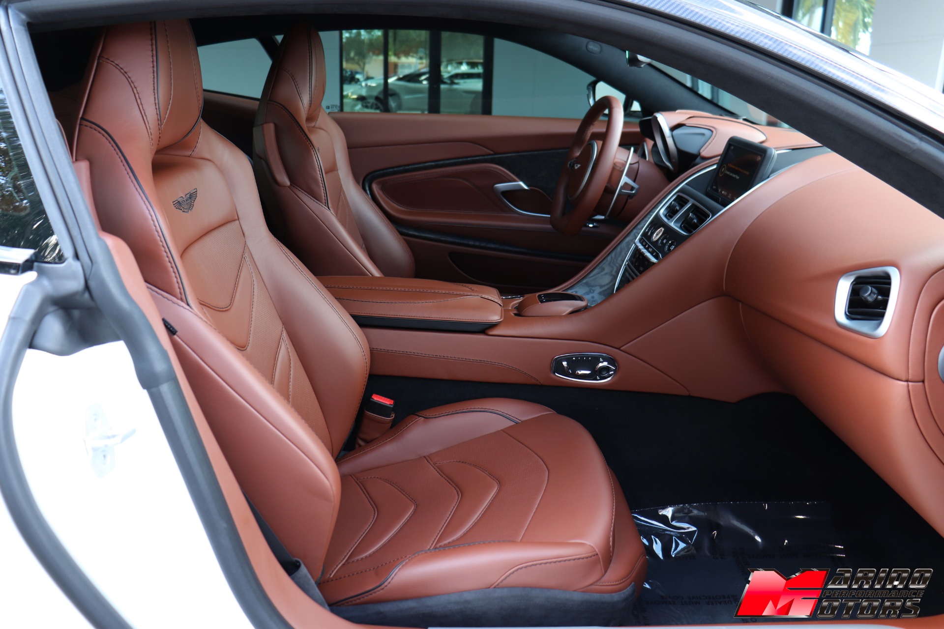 Used-2019-Aston-Martin-DBS-Superleggera