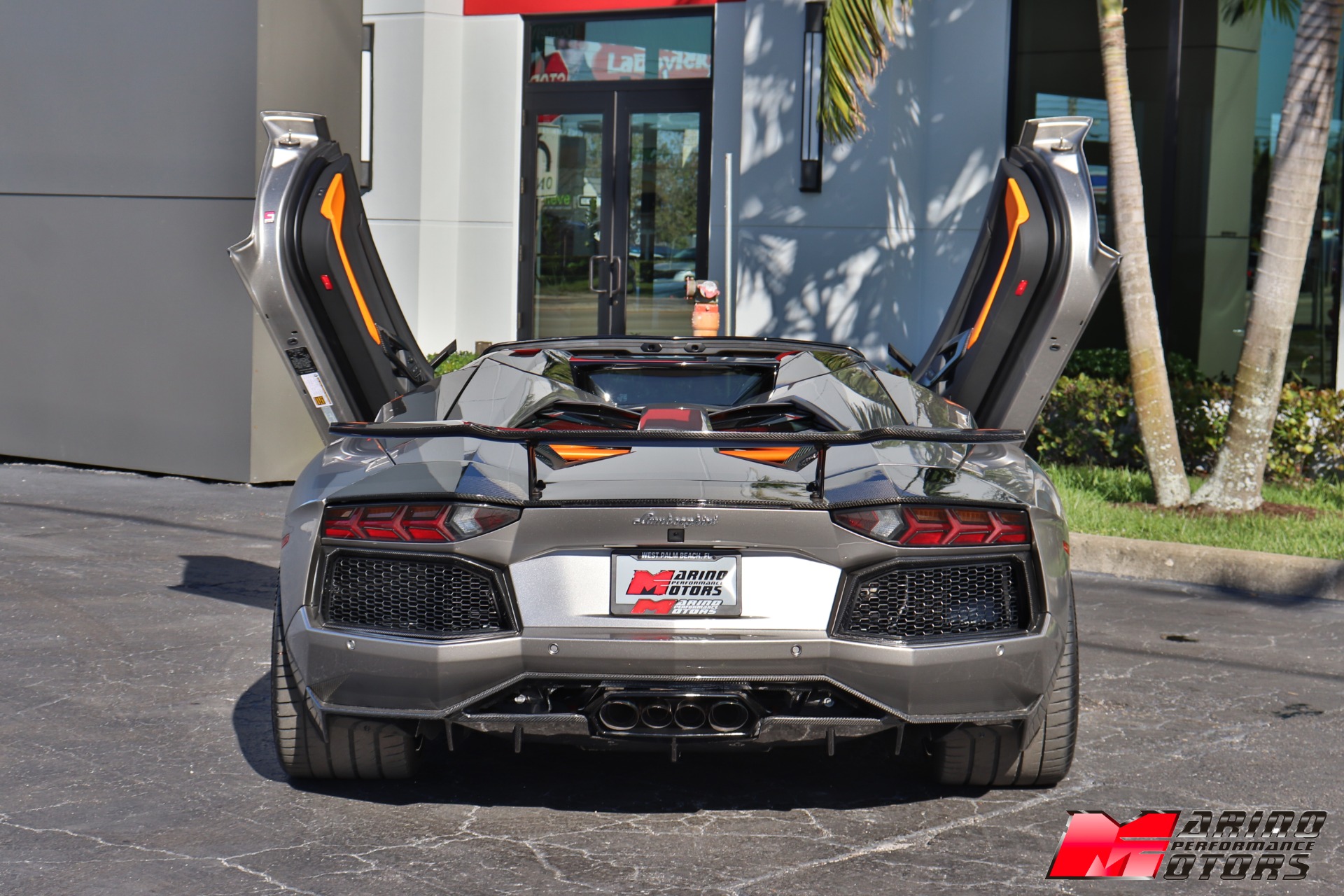 Used-2014-Lamborghini-Aventador-LP-700-4-Roadster