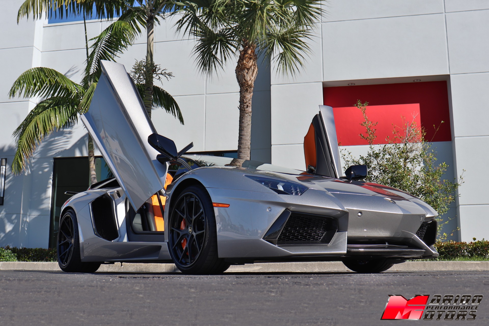 Used-2014-Lamborghini-Aventador-LP-700-4-Roadster
