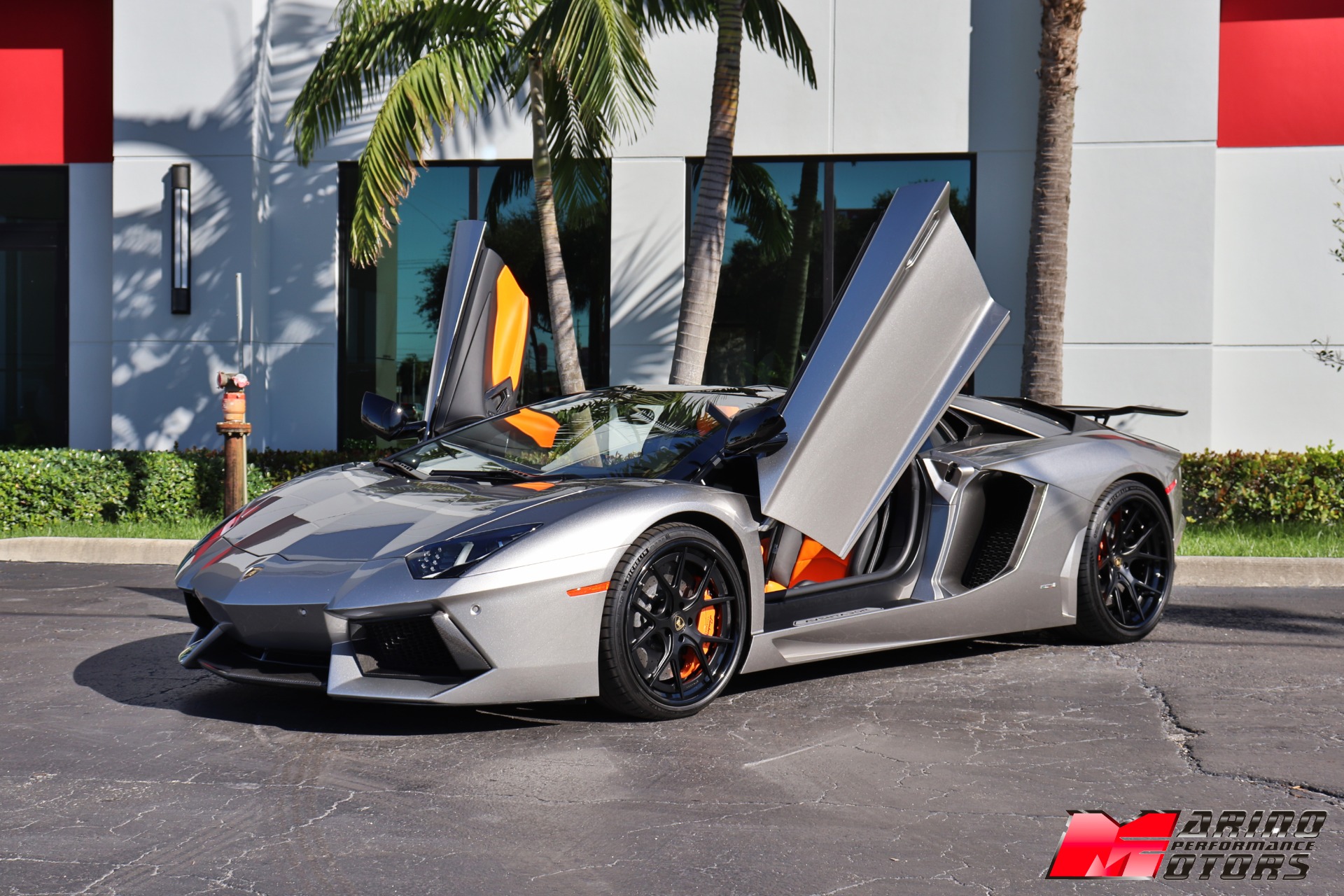 Used-2014-Lamborghini-Aventador-LP-700-4-Roadster