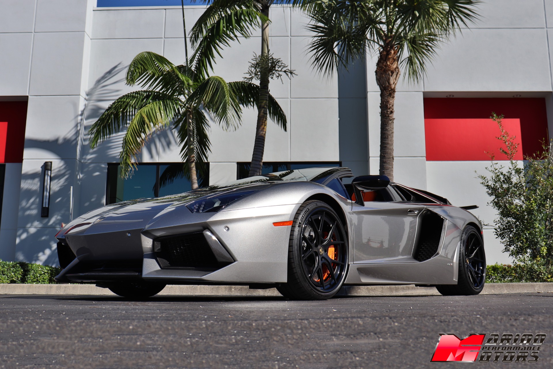 Used-2014-Lamborghini-Aventador-LP-700-4-Roadster