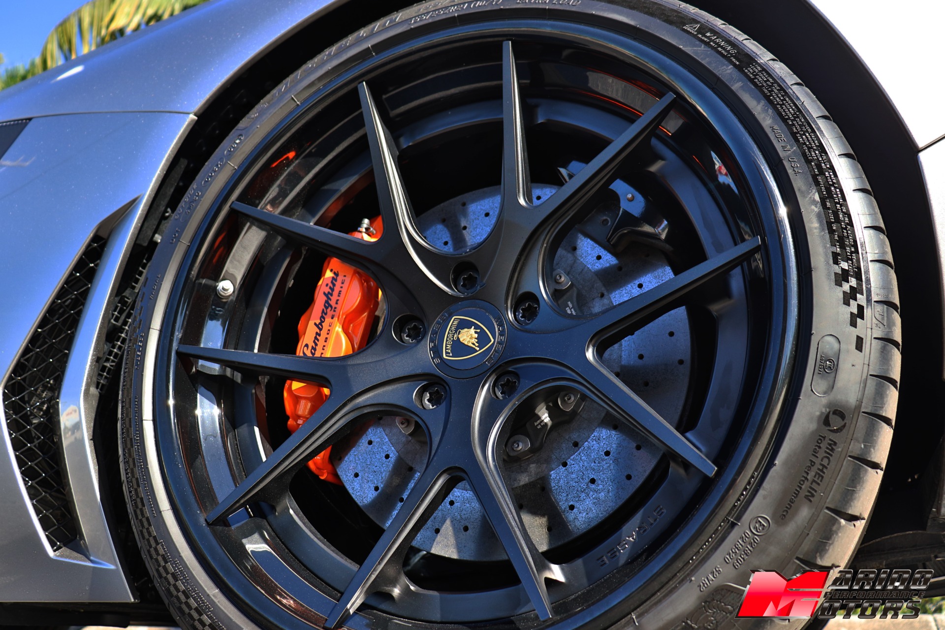 Used-2014-Lamborghini-Aventador-LP-700-4-Roadster