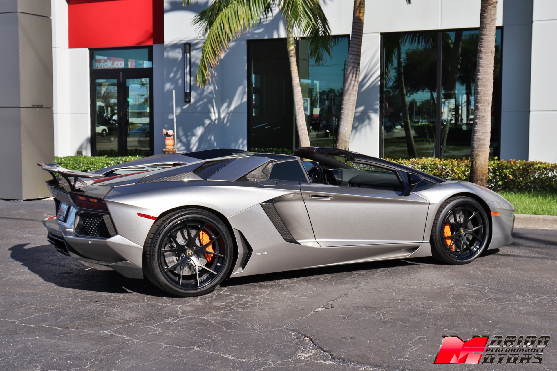 Used-2014-Lamborghini-Aventador-LP-700-4-Roadster