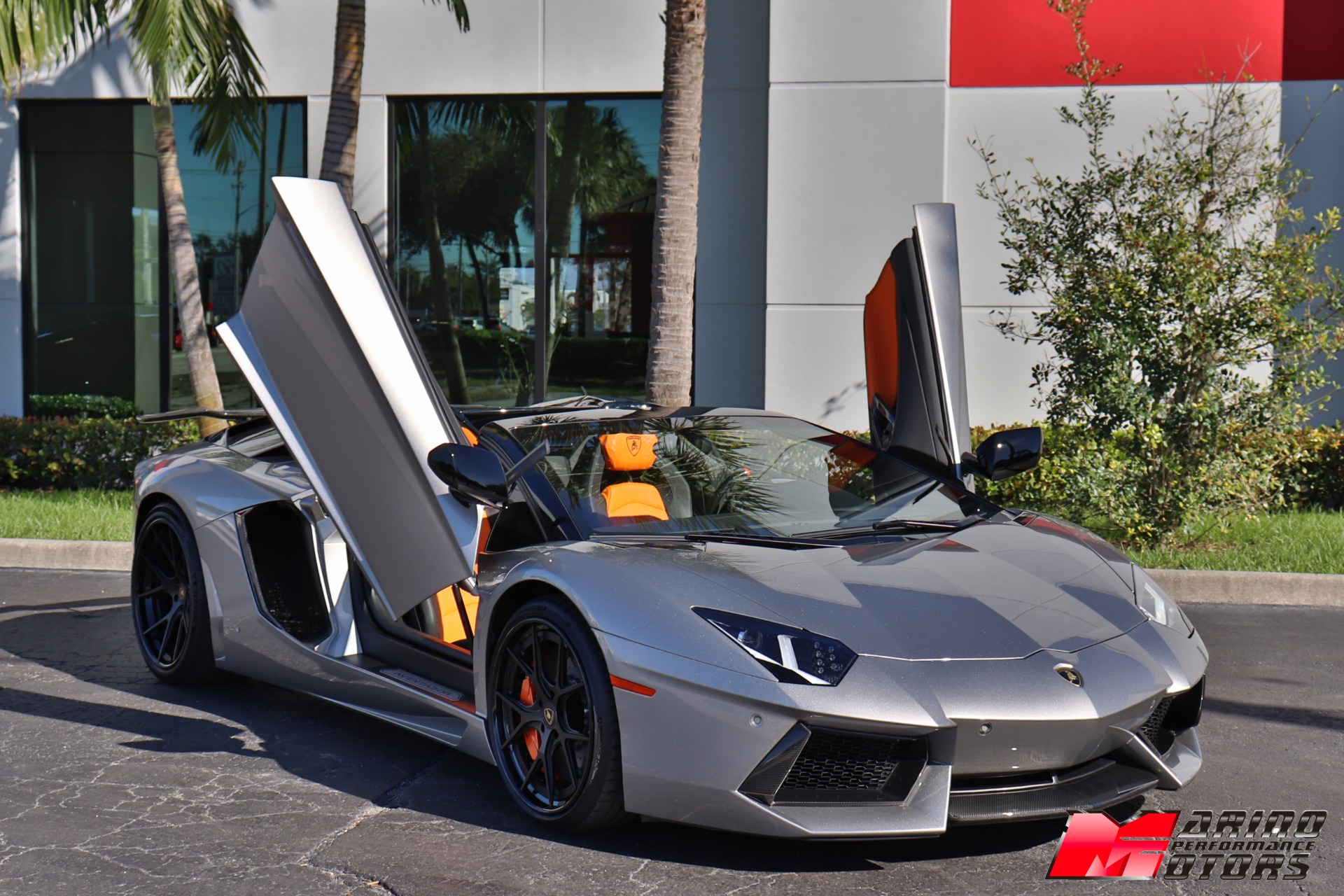 Used-2014-Lamborghini-Aventador-LP-700-4-Roadster