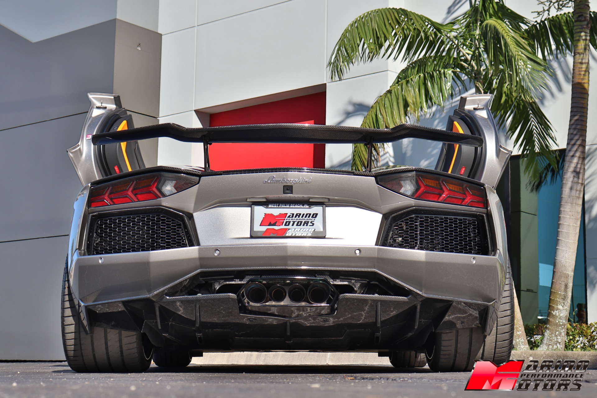 Used-2014-Lamborghini-Aventador-LP-700-4-Roadster