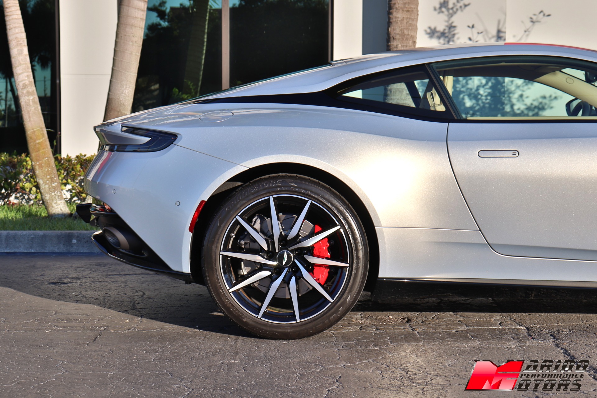 Used-2021-Aston-Martin-DB11-V8