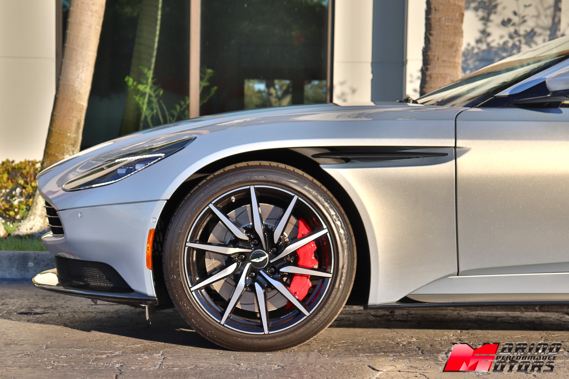 Used-2021-Aston-Martin-DB11-V8