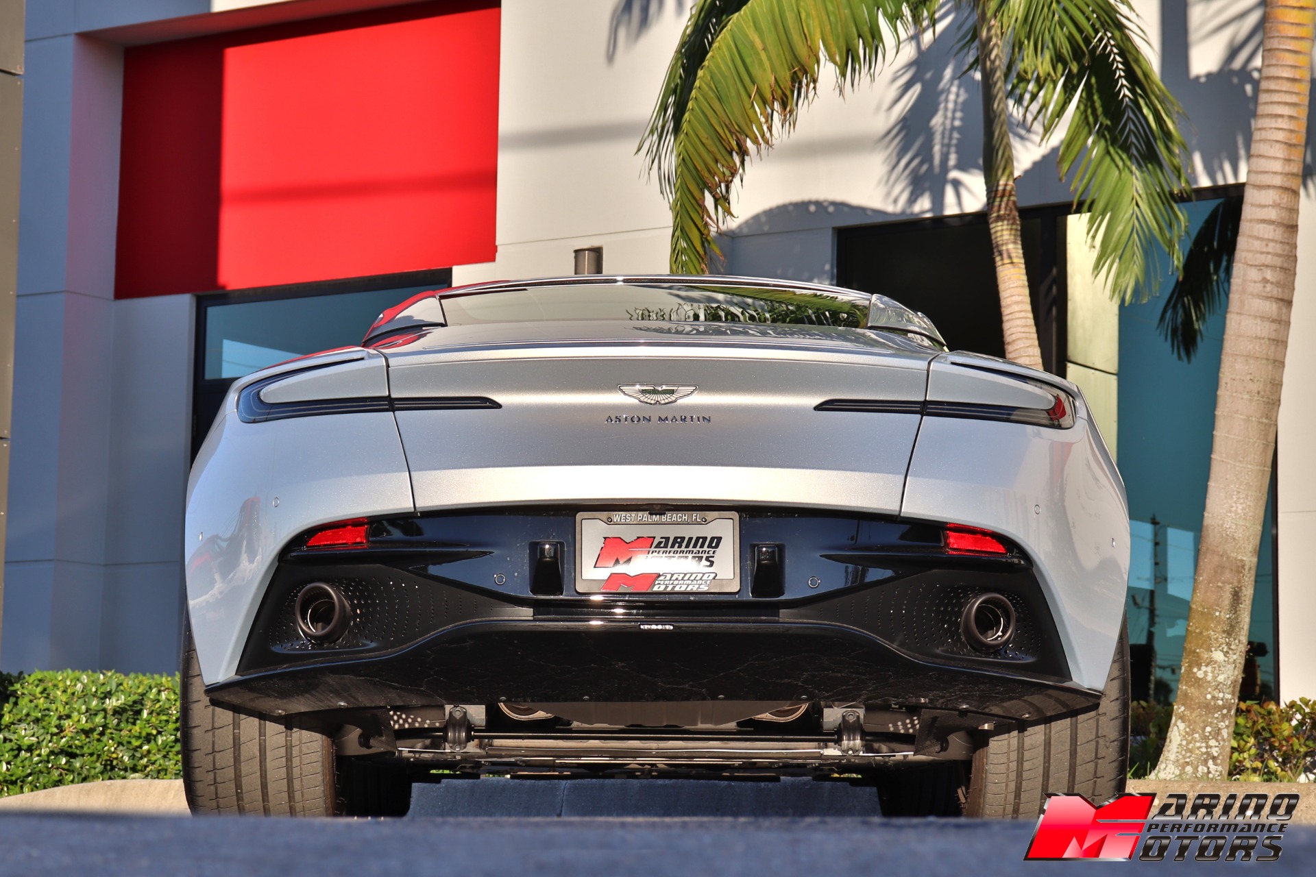 Used-2021-Aston-Martin-DB11-V8