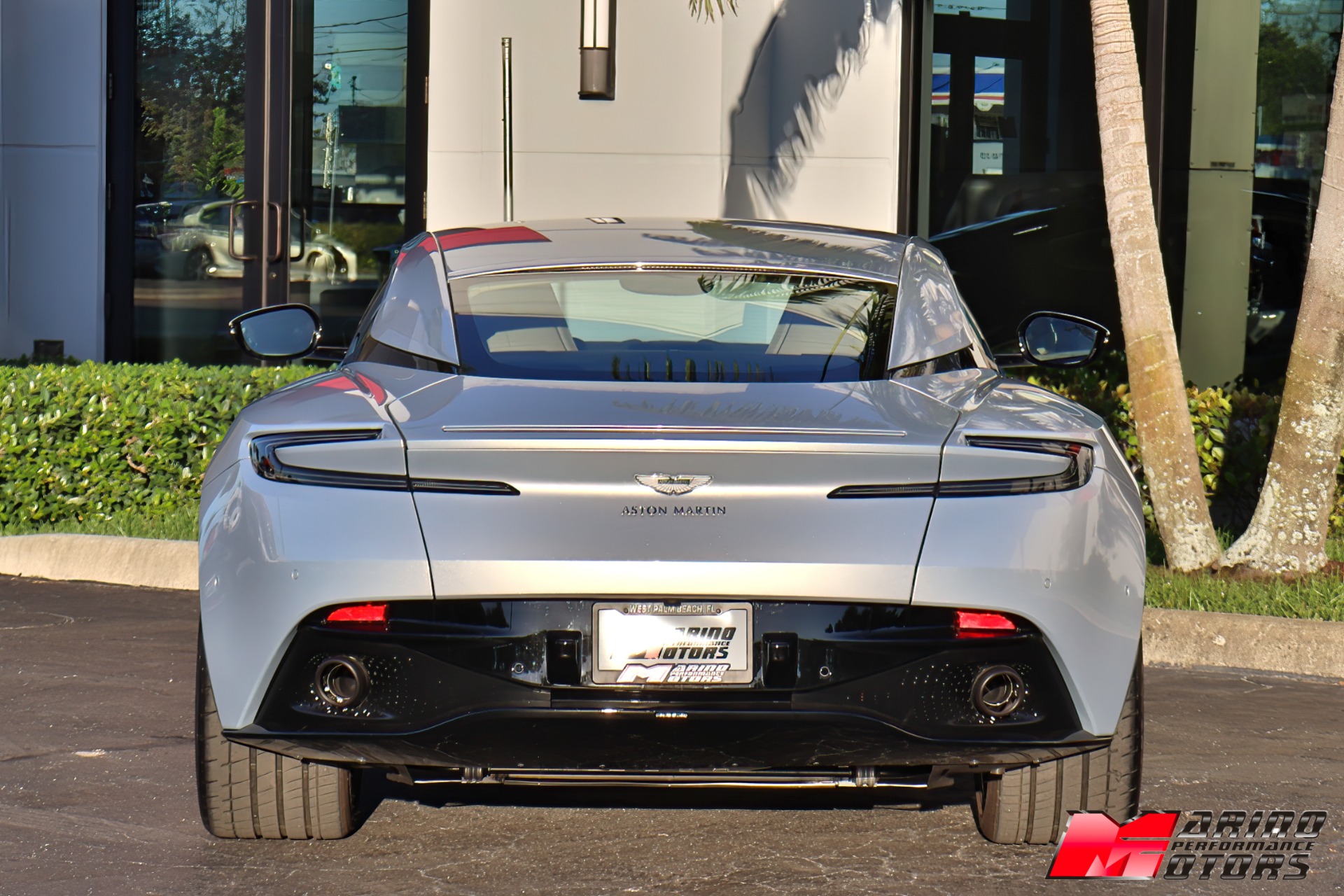 Used-2021-Aston-Martin-DB11-V8