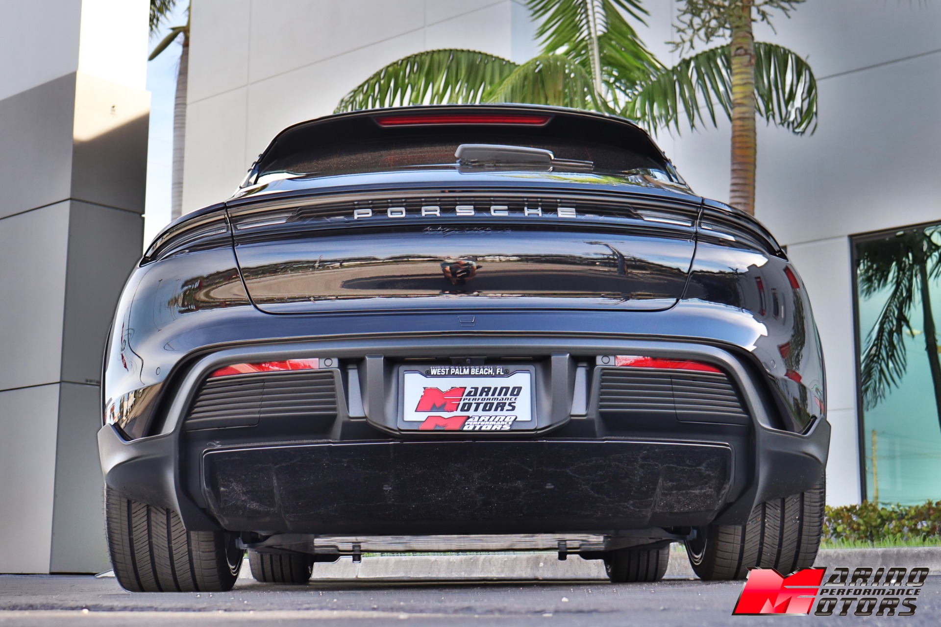 Used-2023-Porsche-Taycan-4-Cross-Turismo