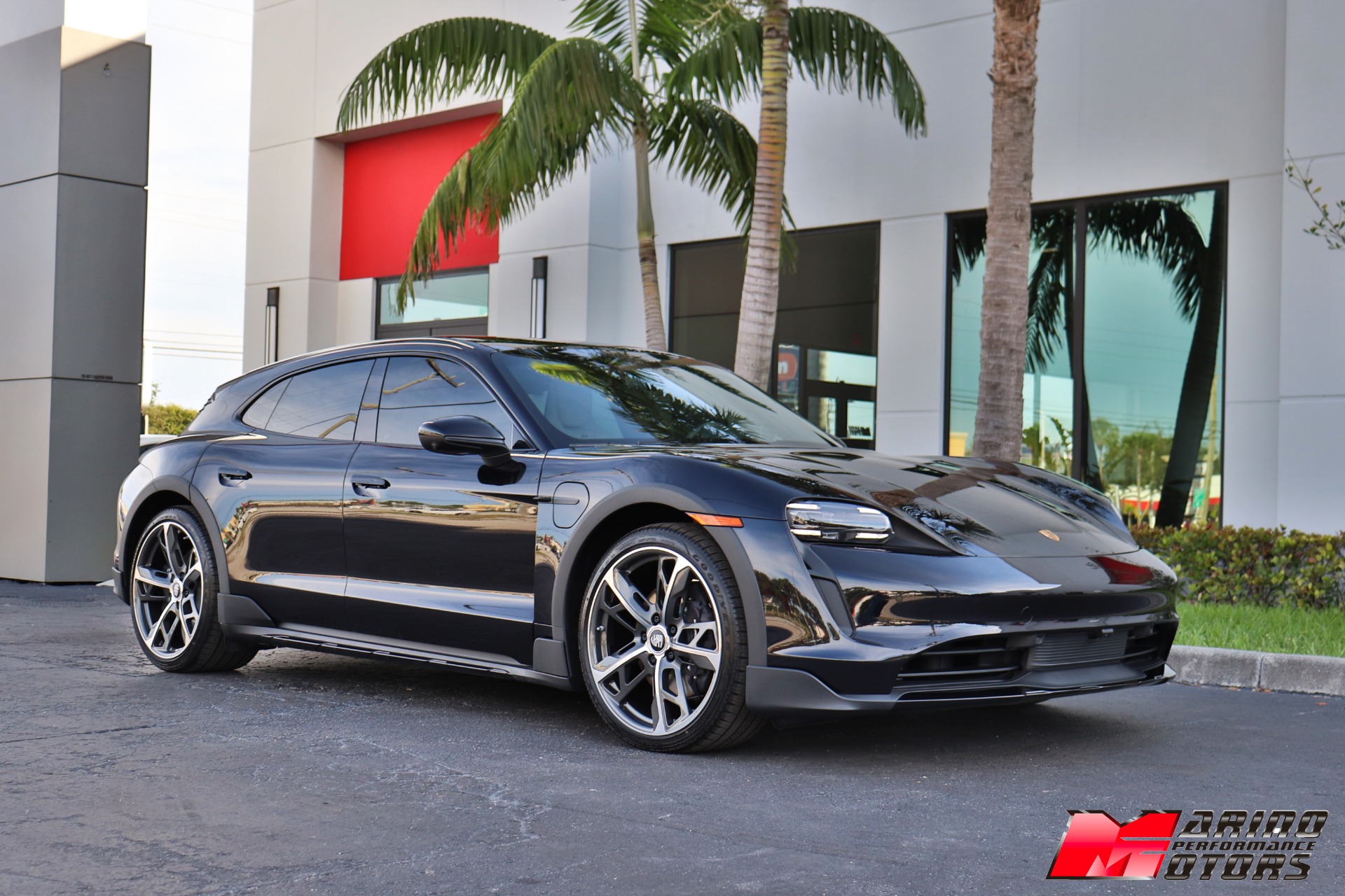 Used-2023-Porsche-Taycan-4-Cross-Turismo