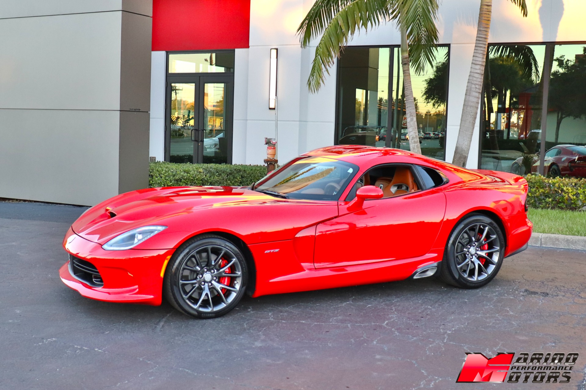 Used-2013-Dodge-SRT-Viper-GTS