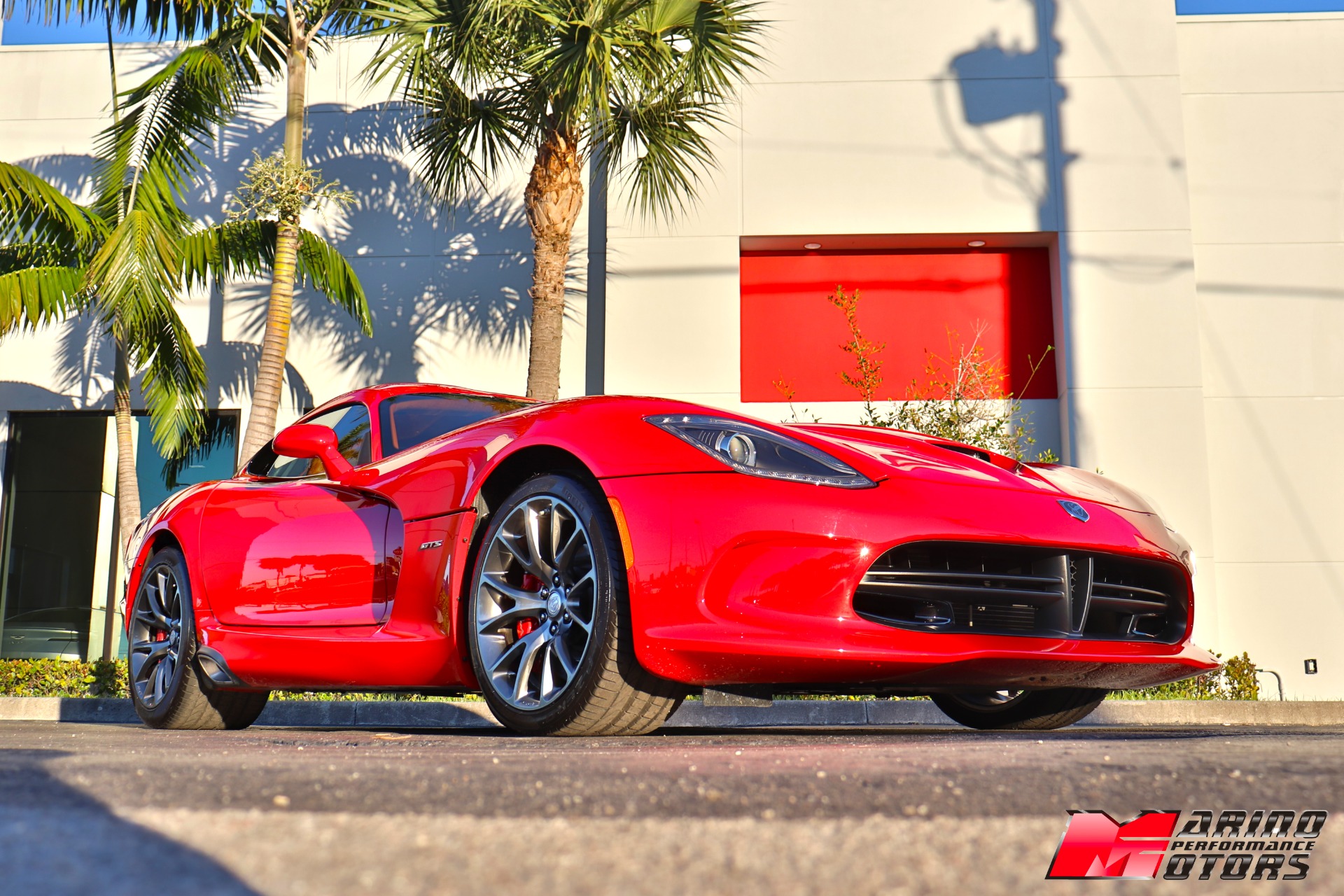 Used-2013-Dodge-SRT-Viper-GTS