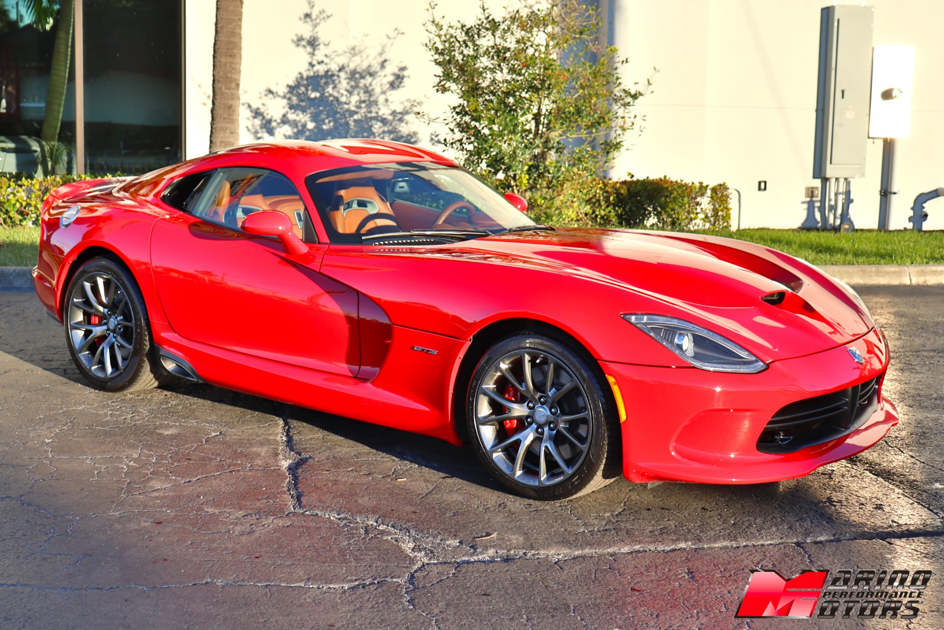Used-2013-Dodge-SRT-Viper-GTS