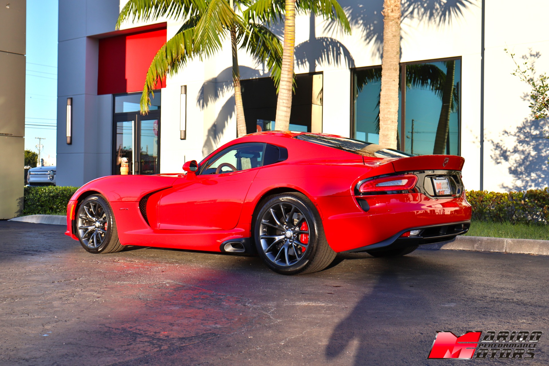 Used-2013-Dodge-SRT-Viper-GTS