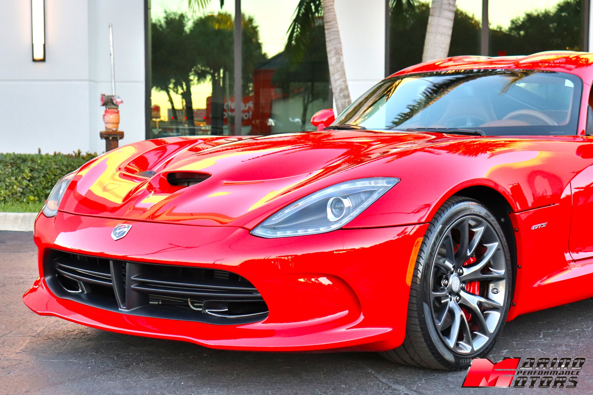 Used-2013-Dodge-SRT-Viper-GTS