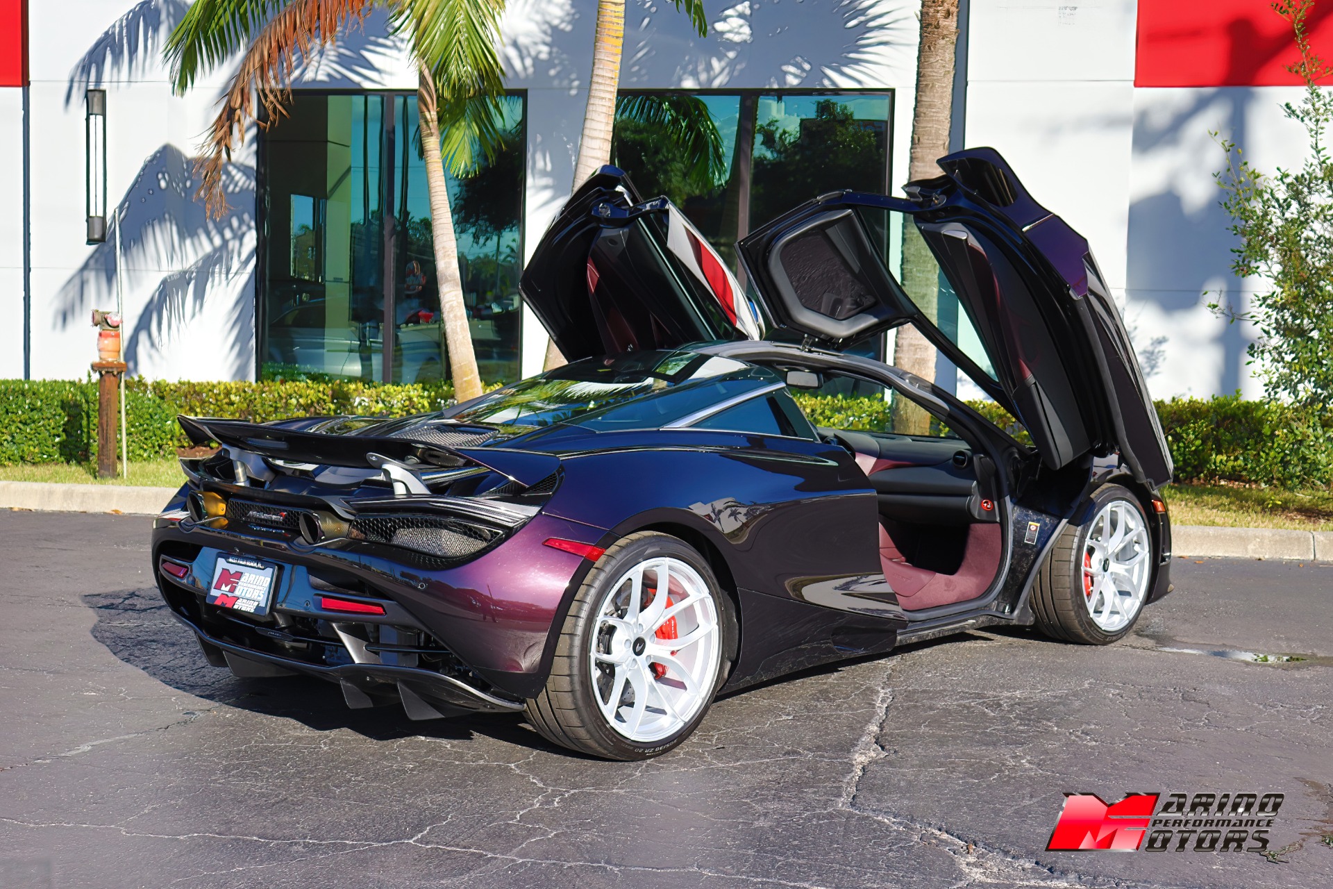 Used-2018-McLaren-720S-Luxury