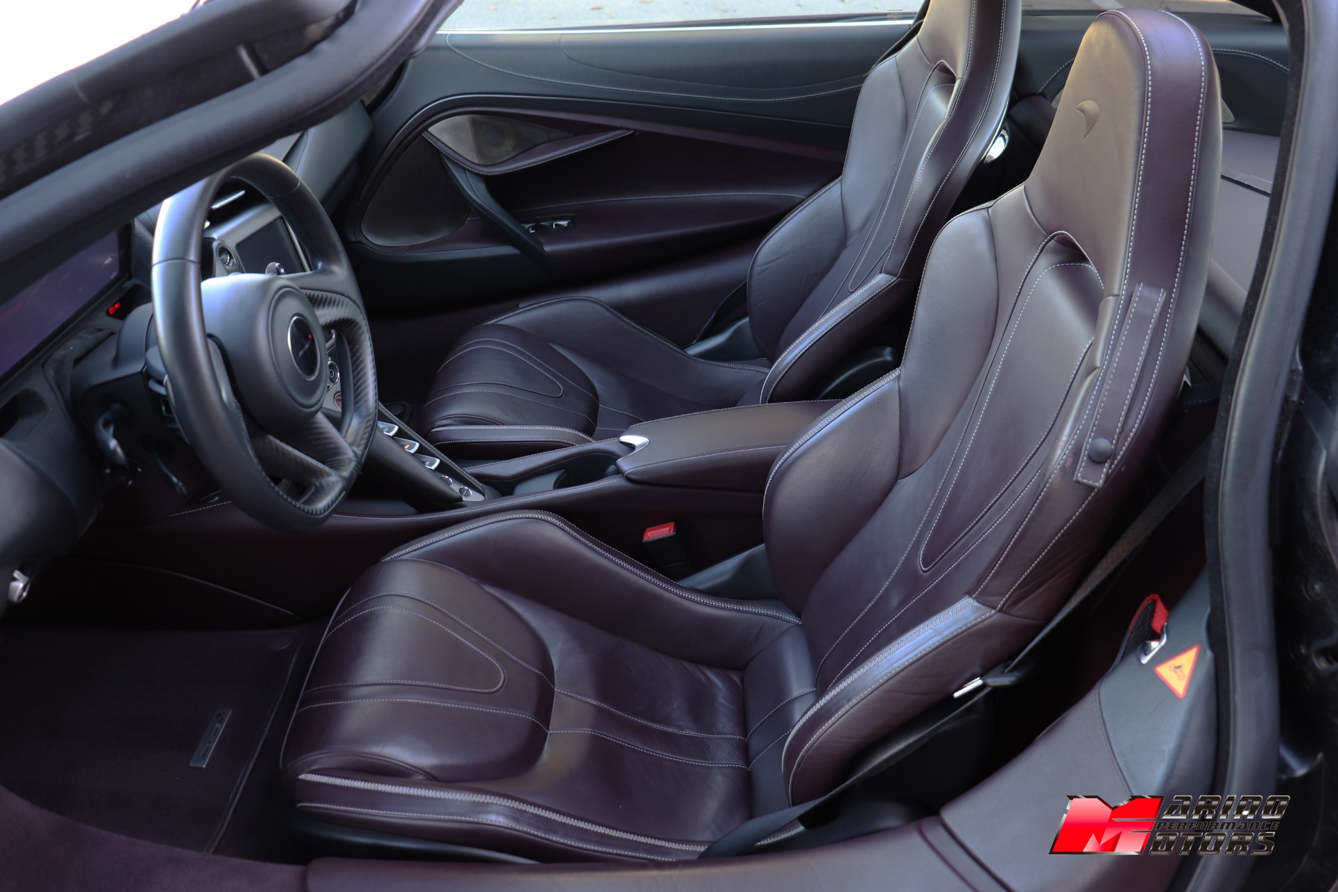 Used-2018-McLaren-720S-Luxury